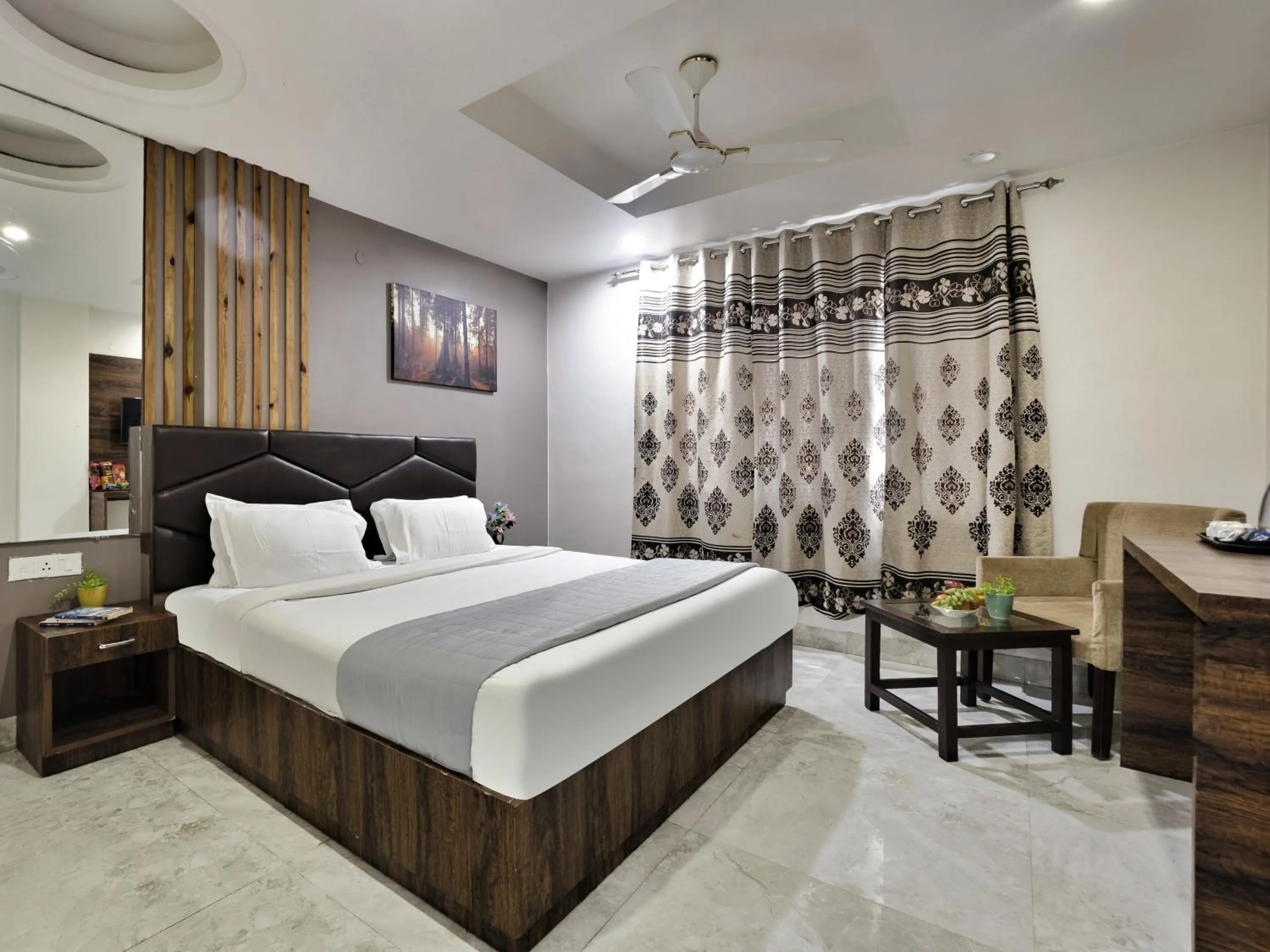 Bedroom, Bed in Hotel Delhi Aerocity