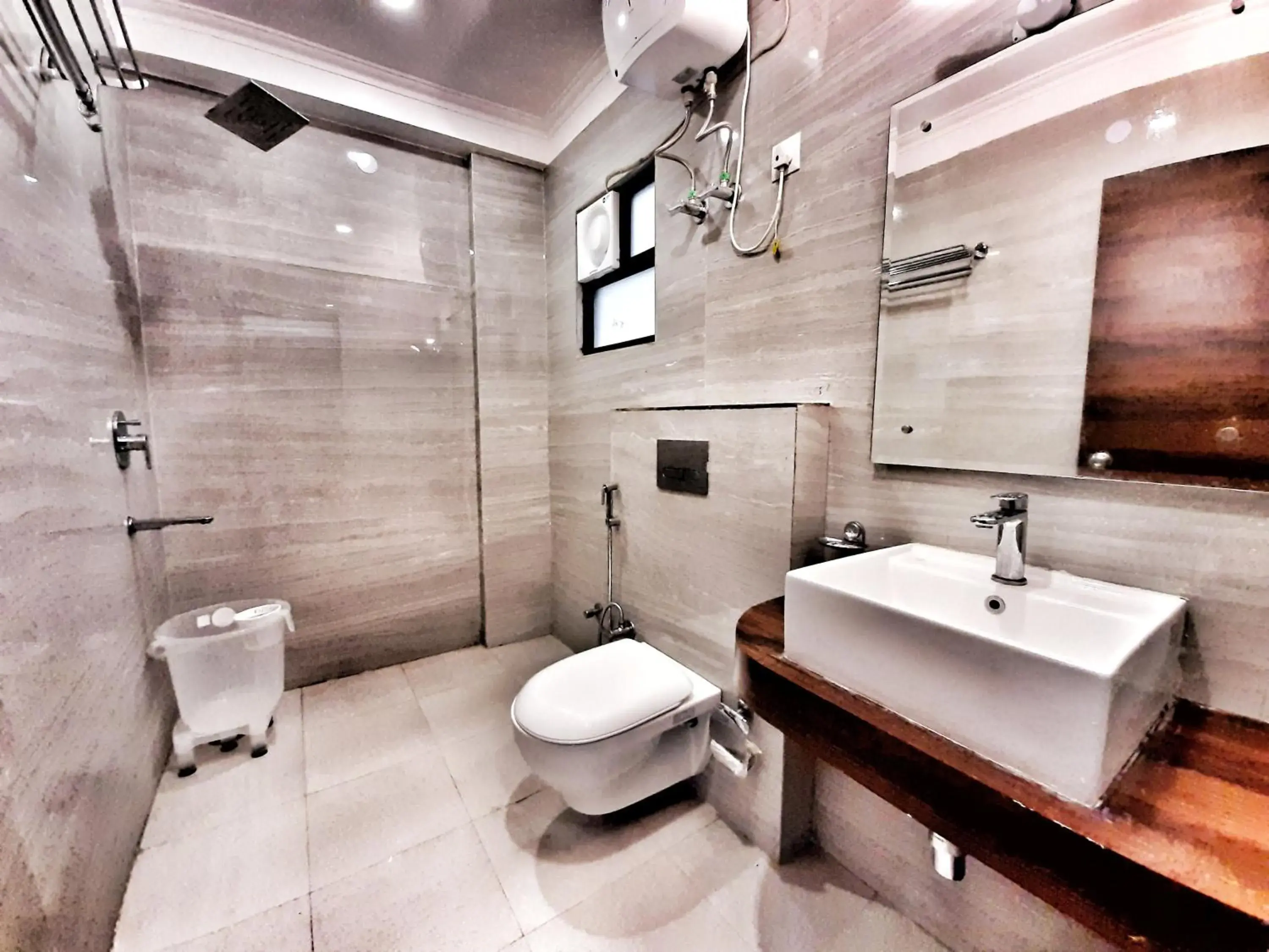 Super Deluxe Double Room - single occupancy in Hotel Delhi Aerocity Super Deluxe Double Room - single occupancy in Hotel Delhi Aerocity