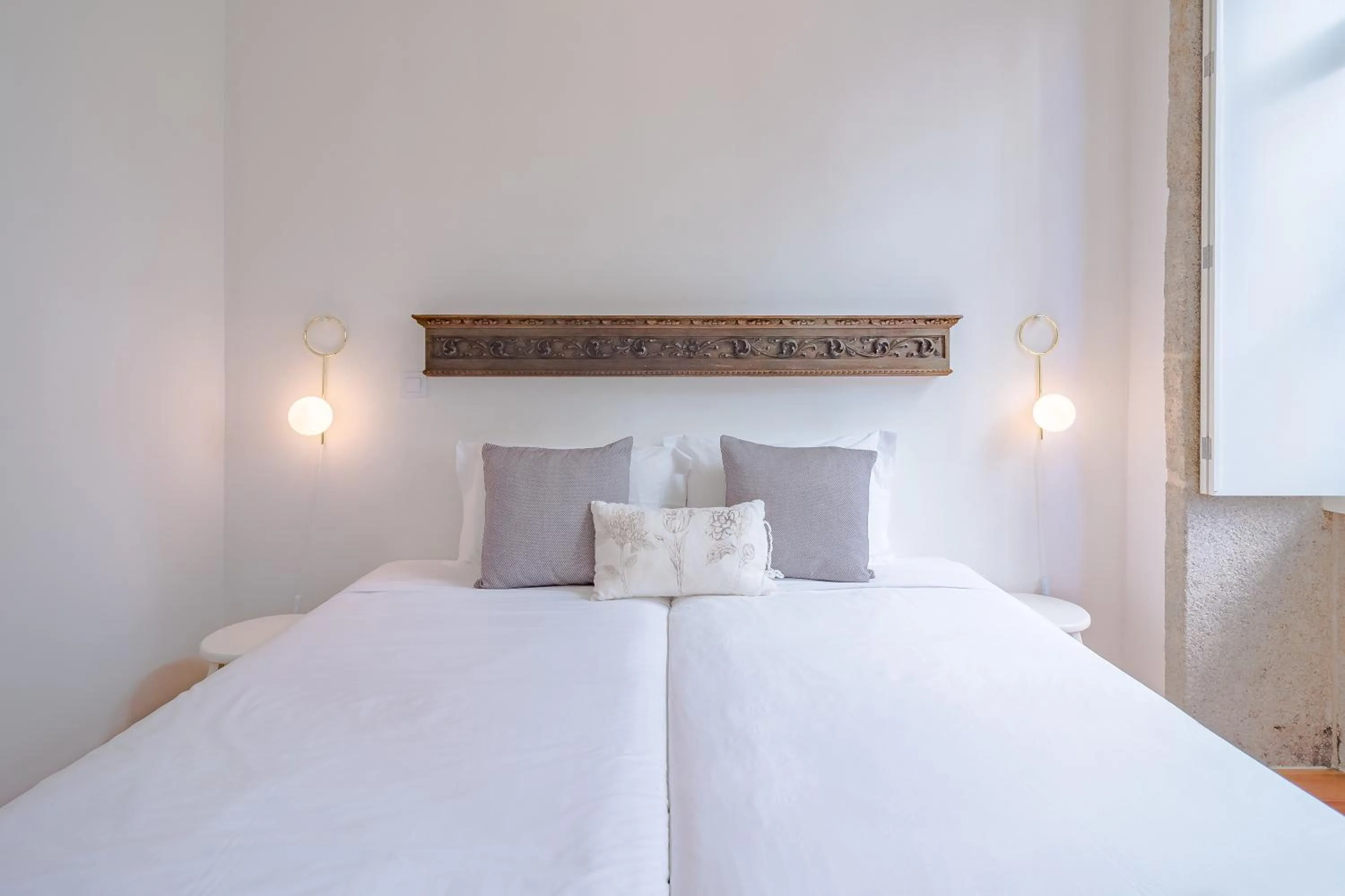 Bed in YOUROPO - The Tower