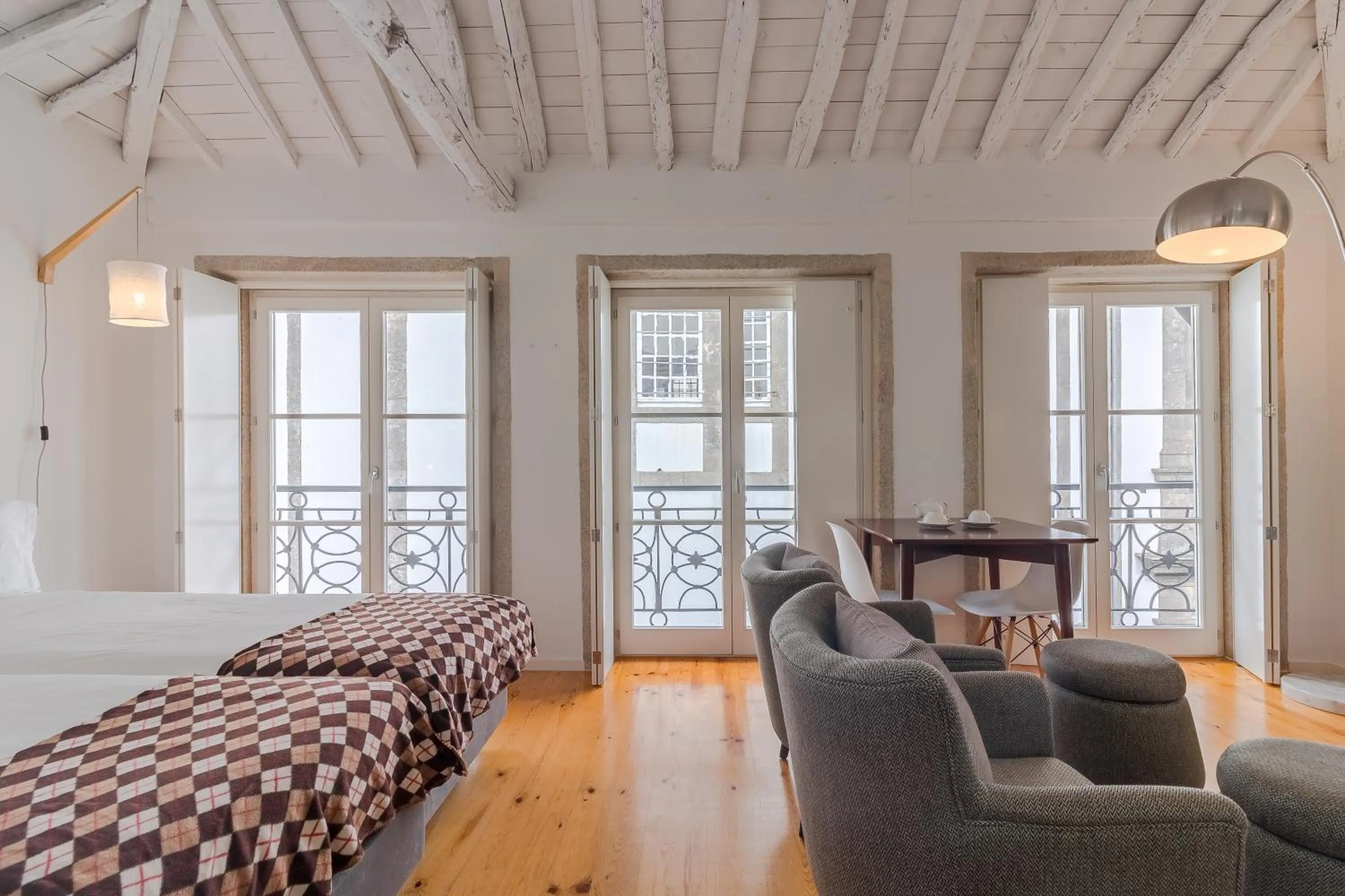 Living room, Bed in YOUROPO - The Tower