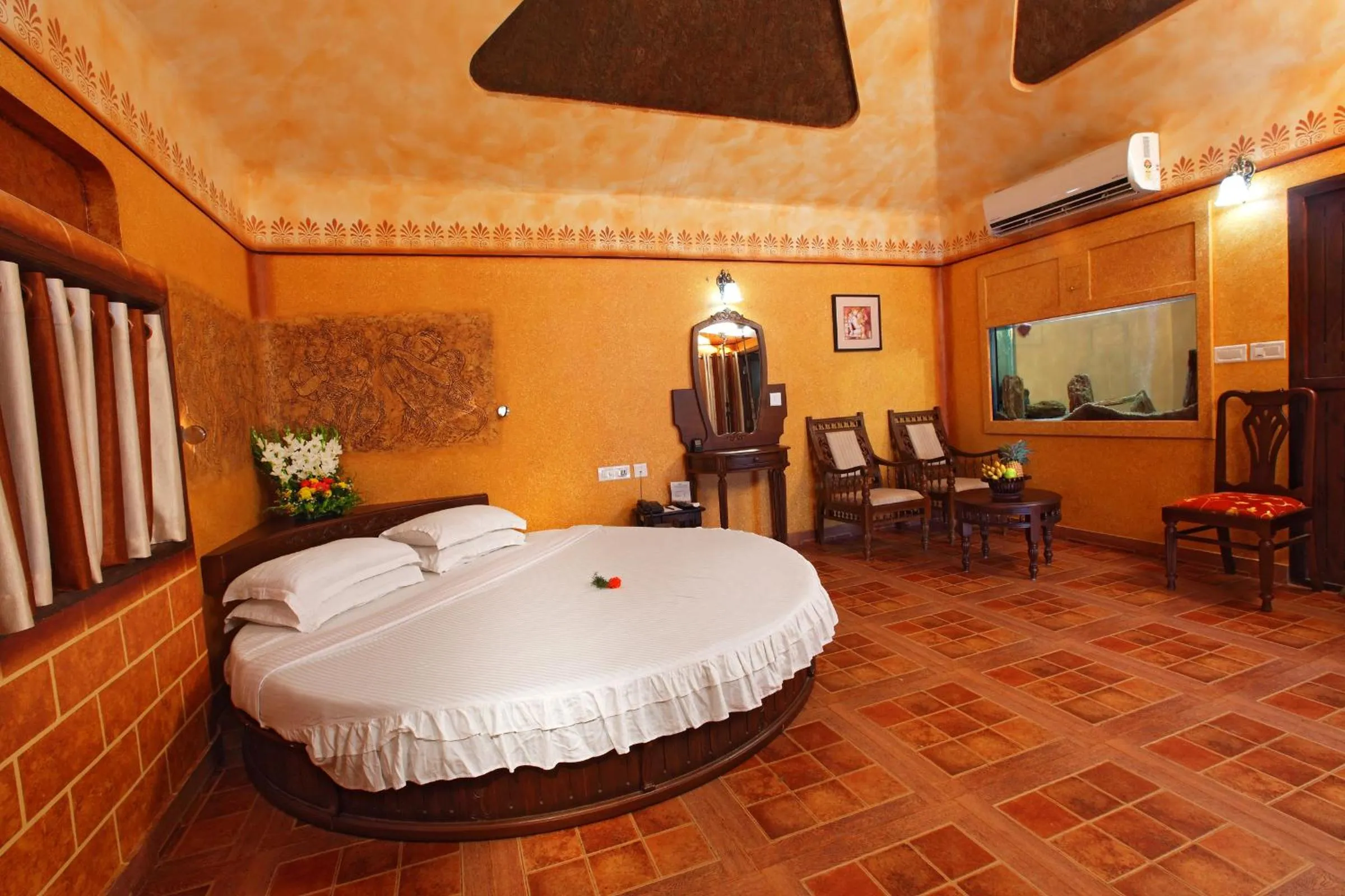 Photo of the whole room, Bed in Cherai Beach Resorts