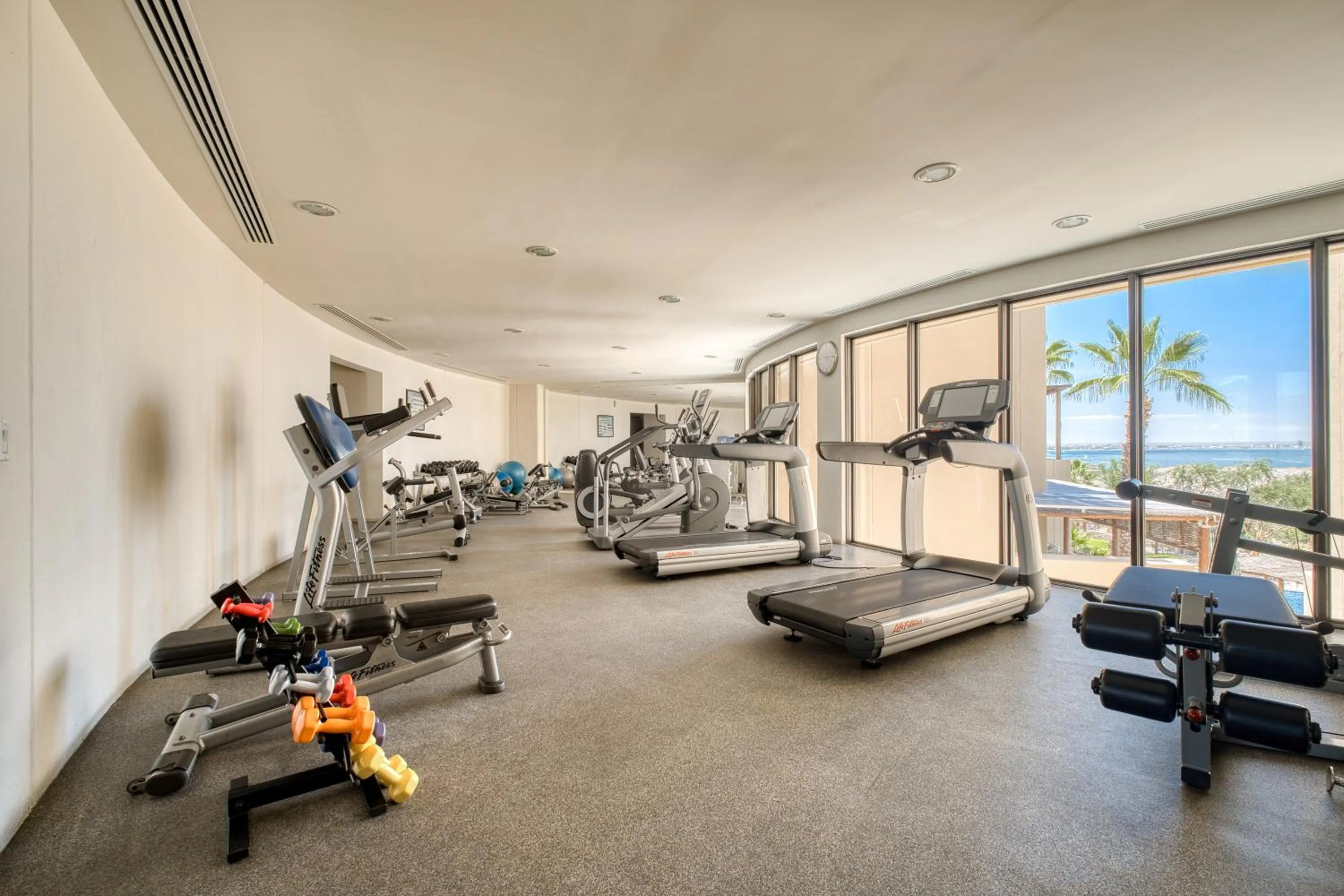 Fitness centre/facilities in Puerta Cortés Residences by Lumina