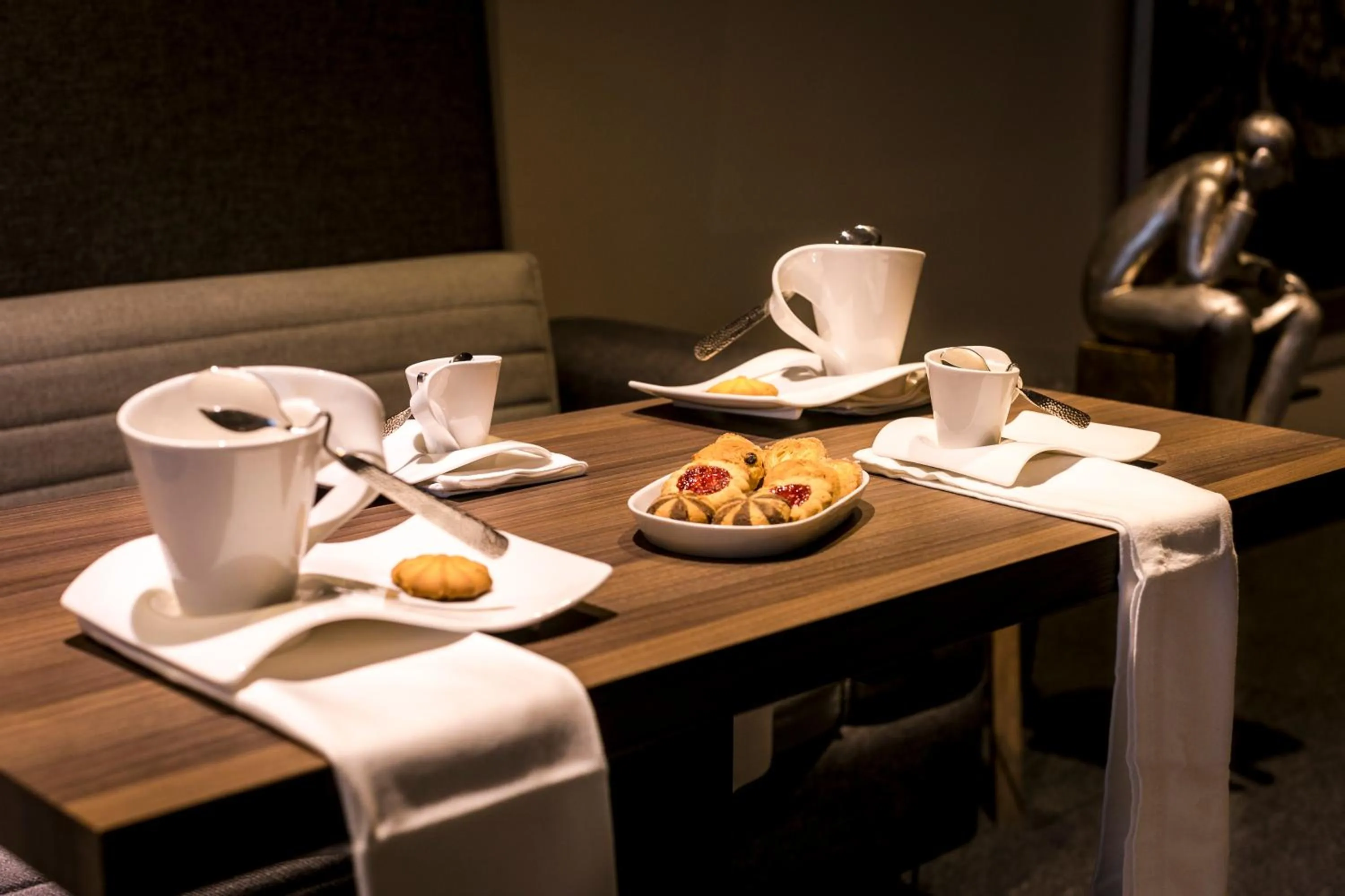 Breakfast in Kharma Suites