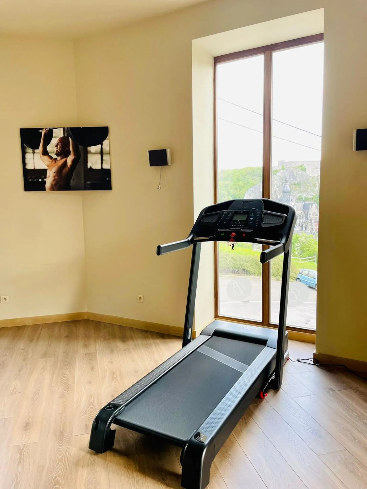 Fitness centre/facilities in La Merveilleuse by Infiniti hôtel