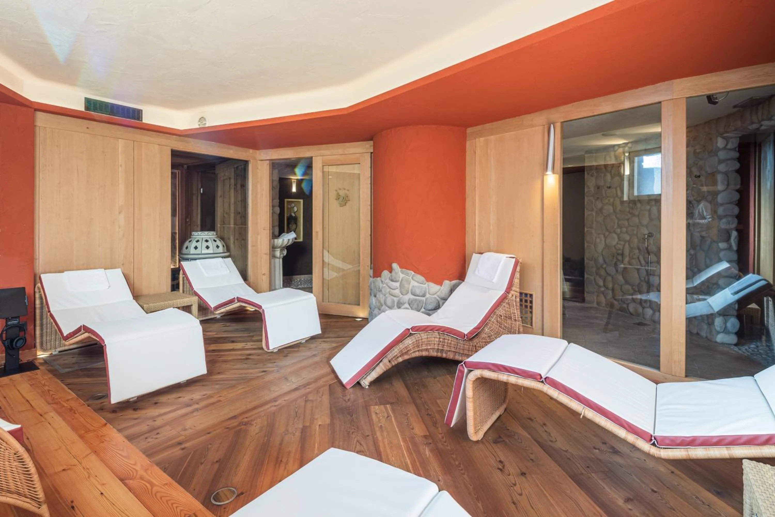 Spa and wellness centre/facilities in Hotel Foresta