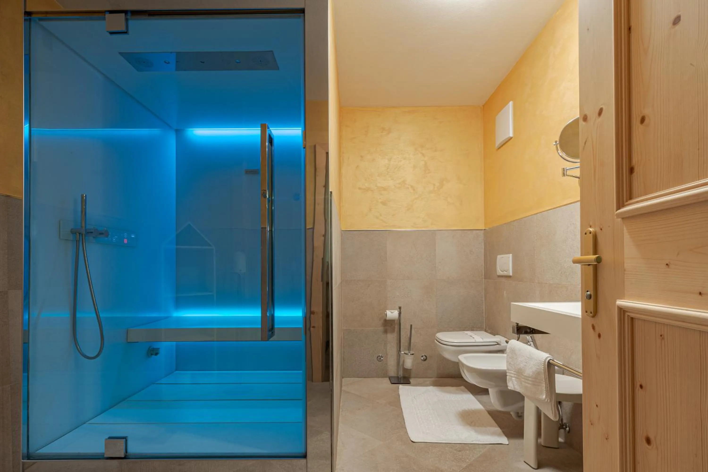 Bathroom in Hotel Foresta