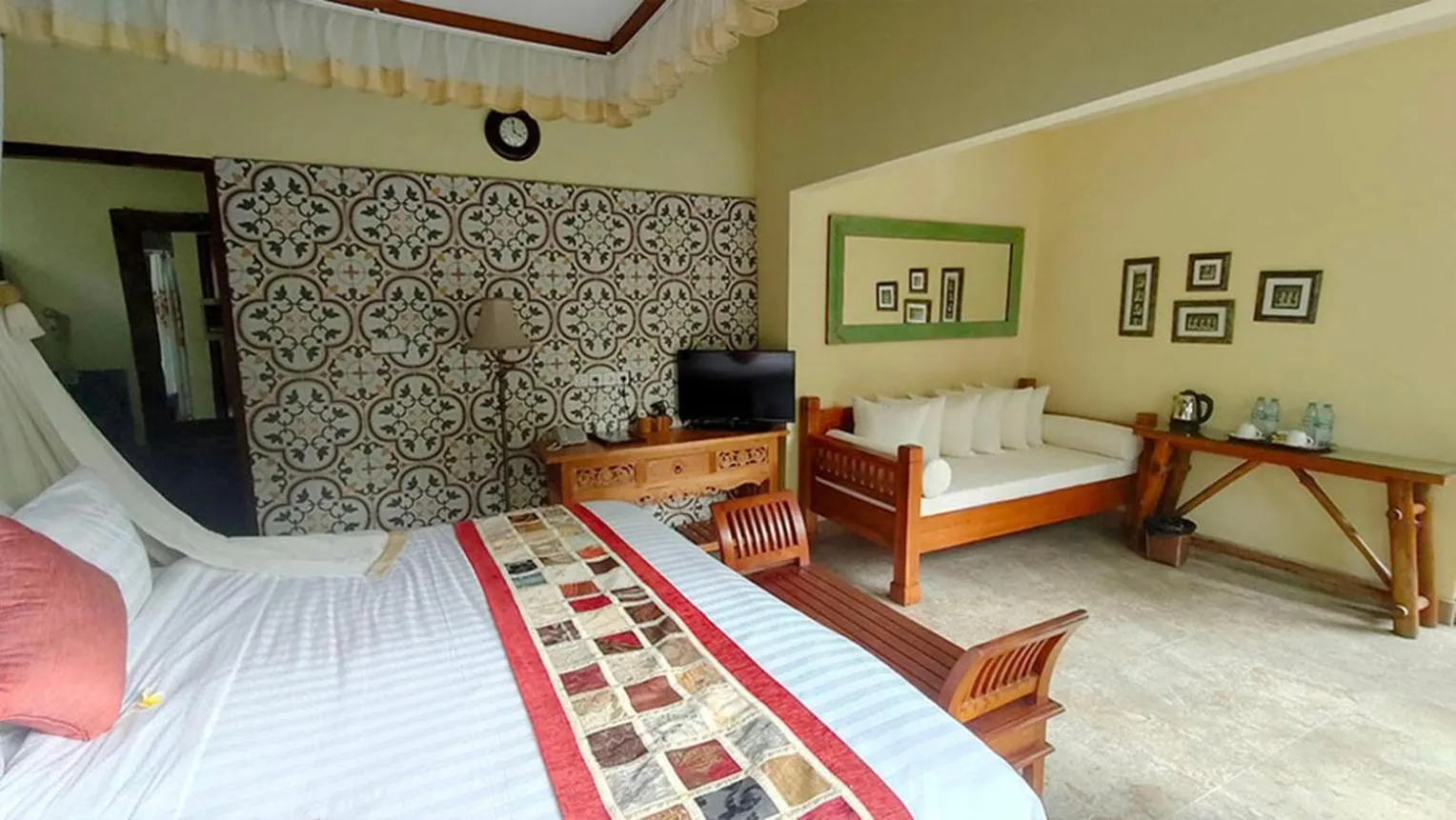 Bed in Villa Nirvana