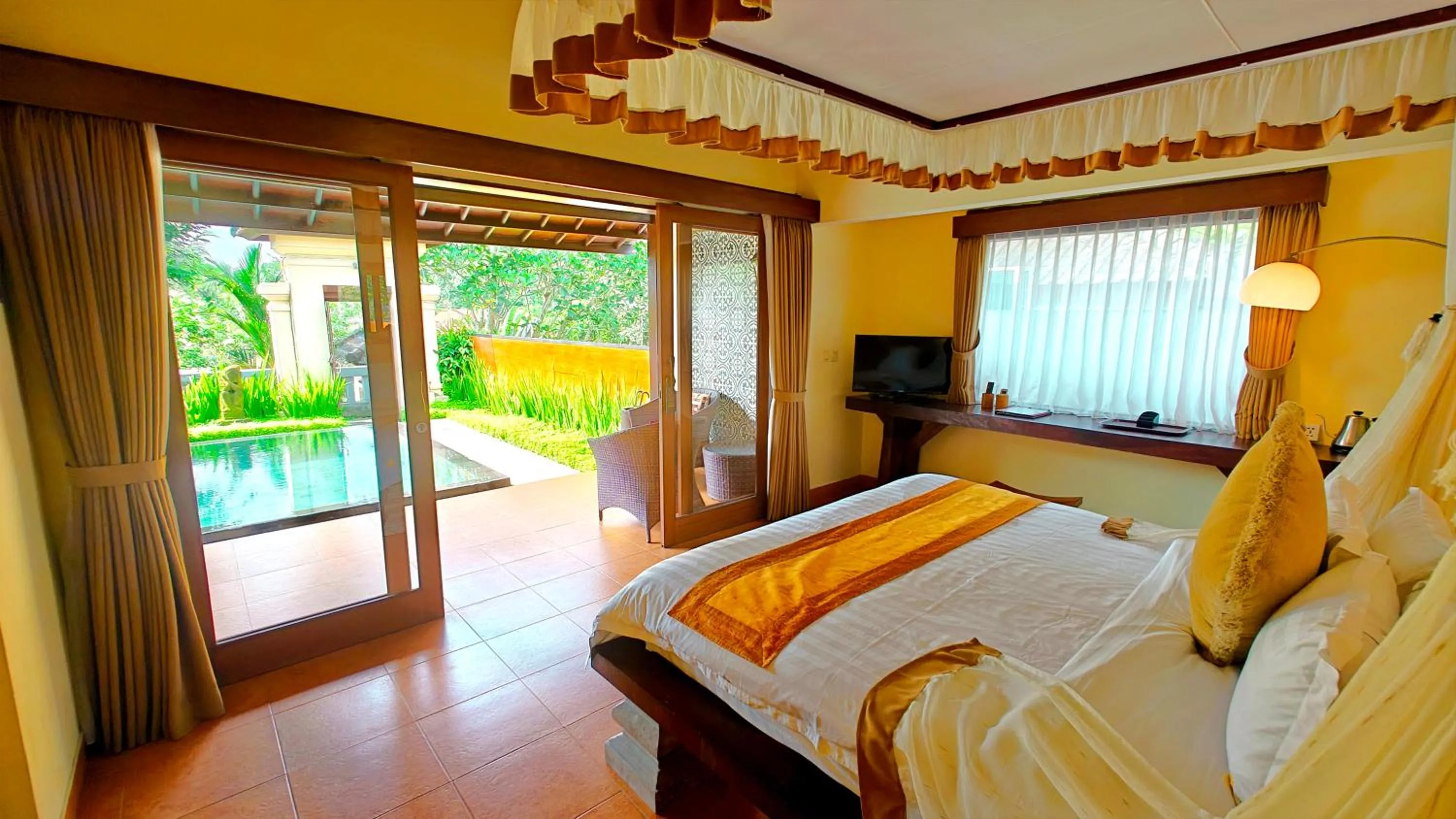 Bed in Villa Nirvana