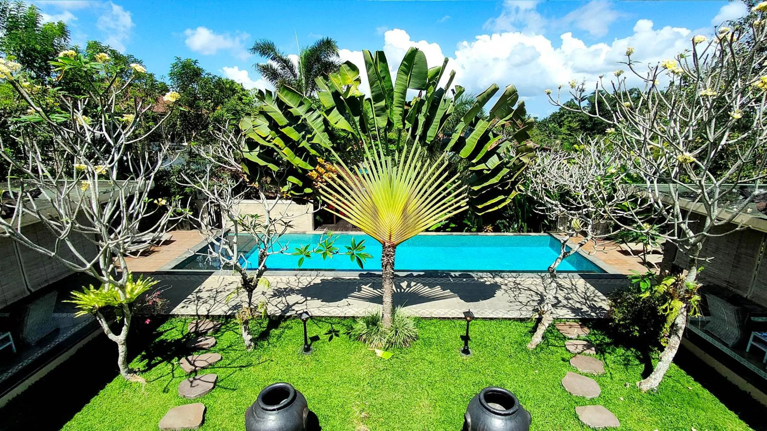 Spring in Villa Nirvana