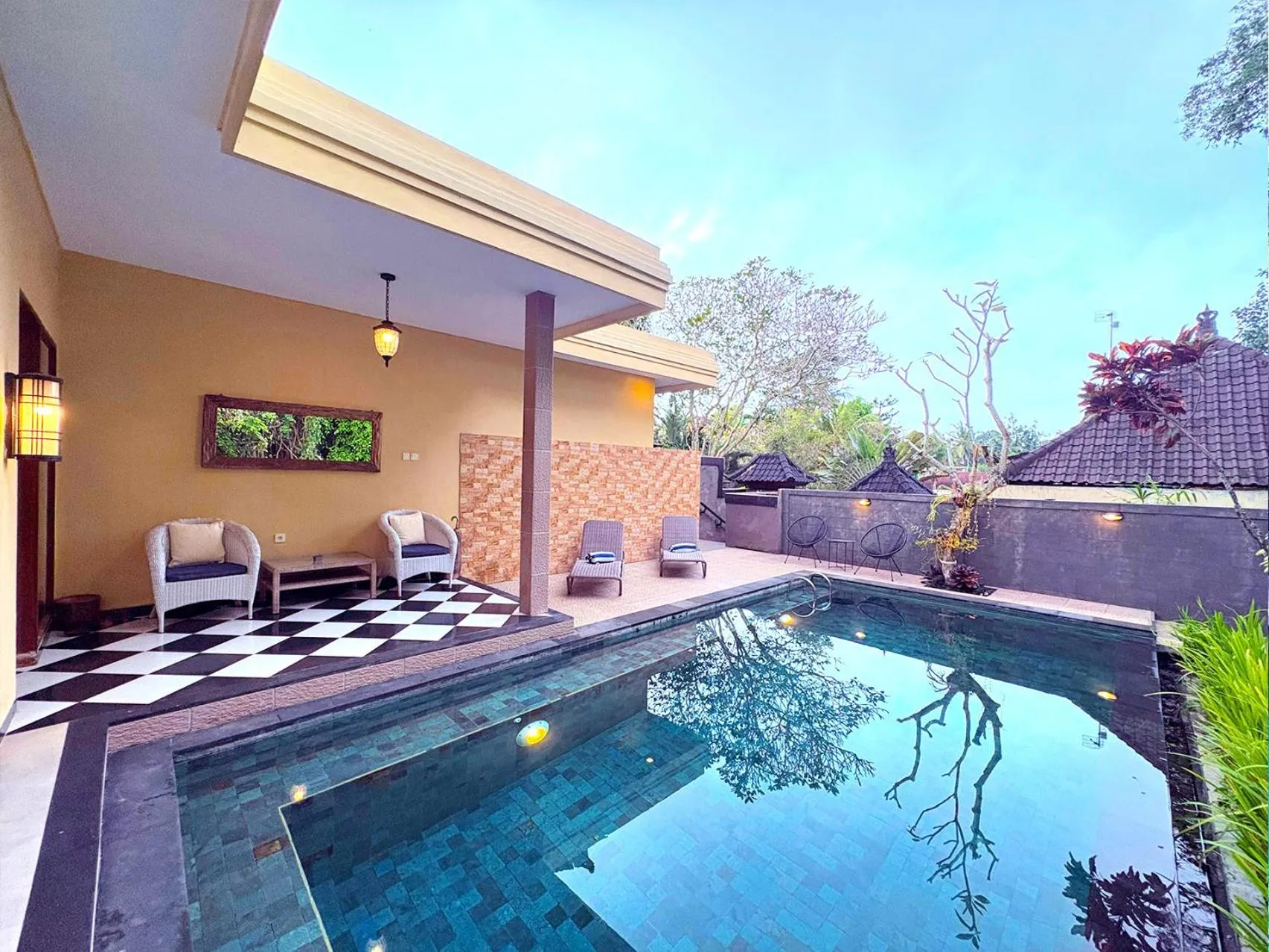 Property building in Villa Nirvana