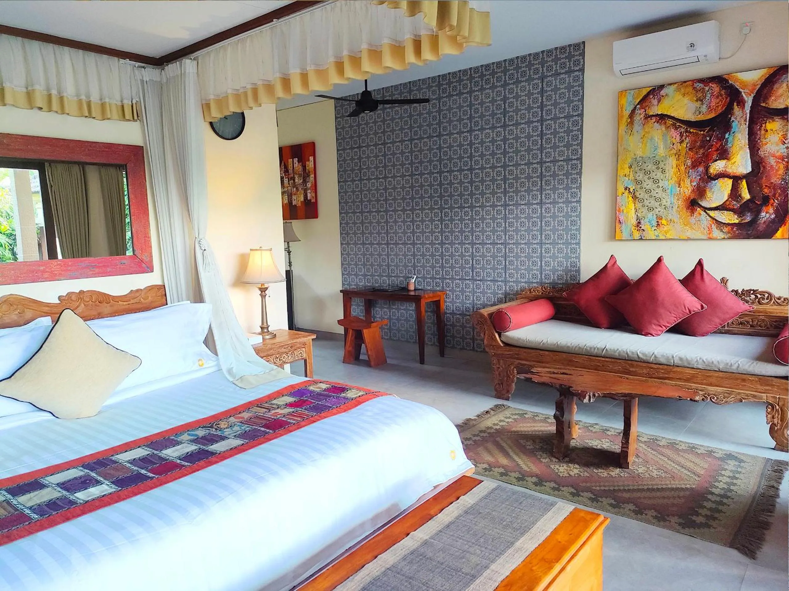 Property building, Bed in Villa Nirvana