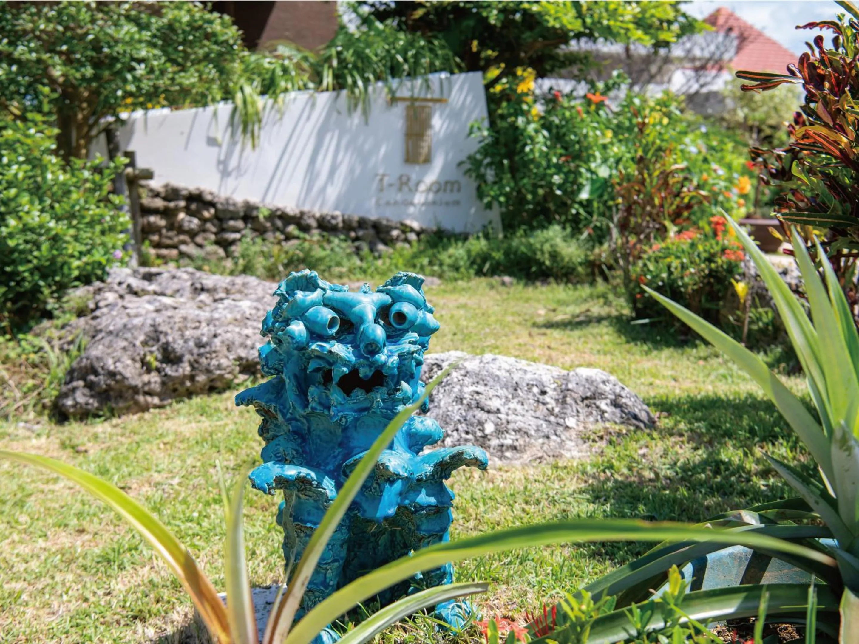 Property building in Condominium T-Room