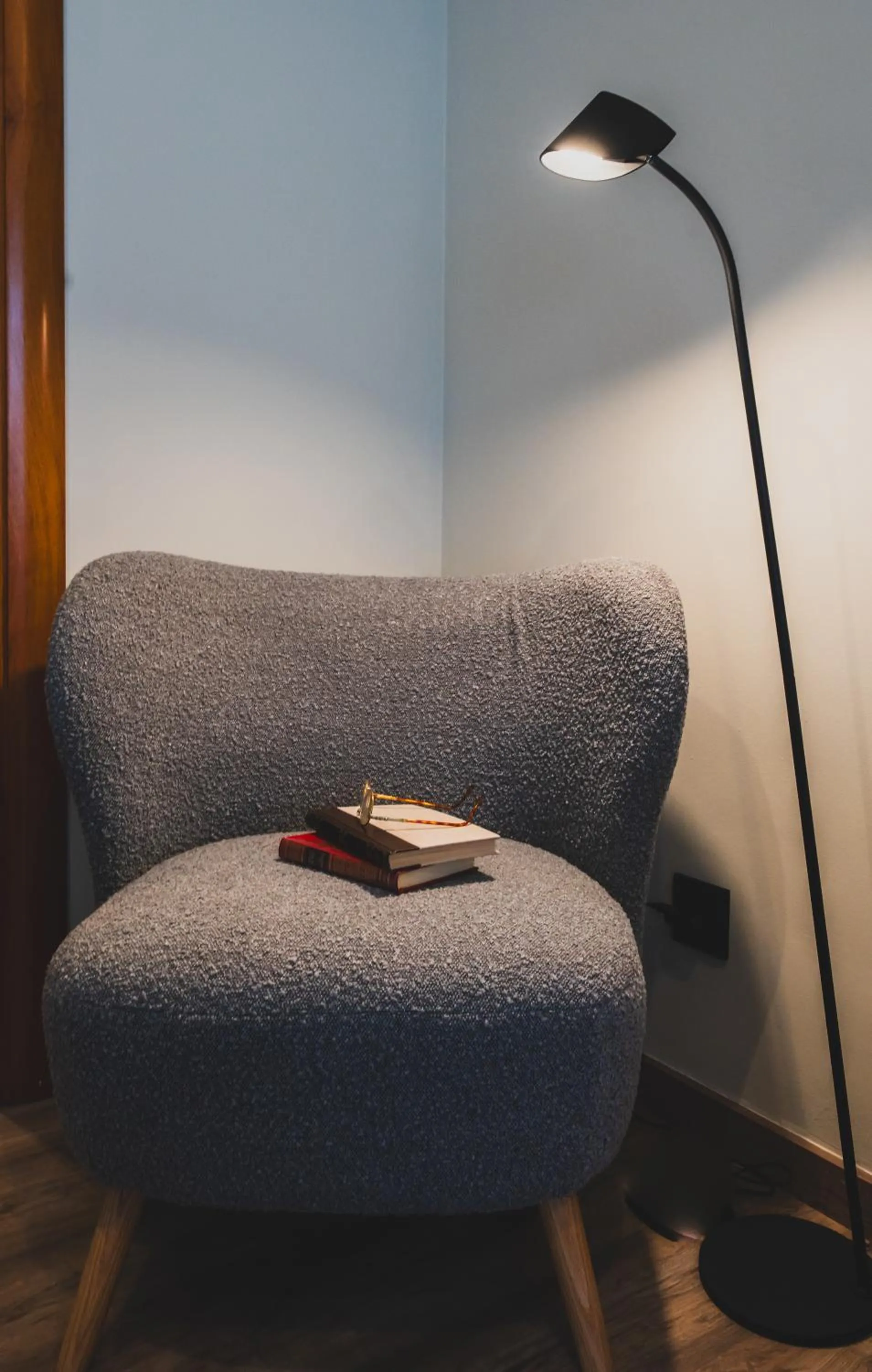 Living room in Hotel Jardí Apartaments