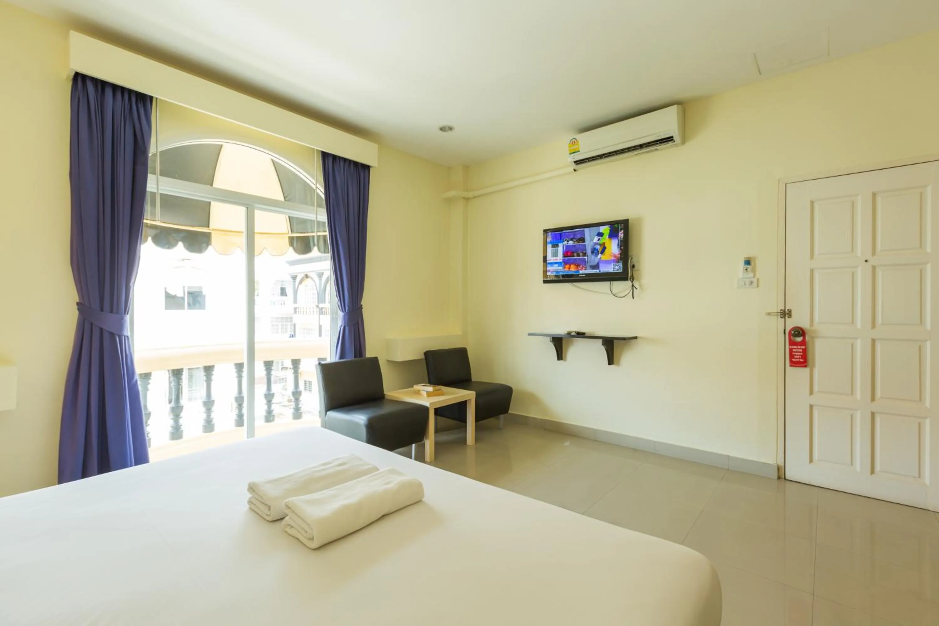 Bedroom, Bed in Zing Resort & Spa