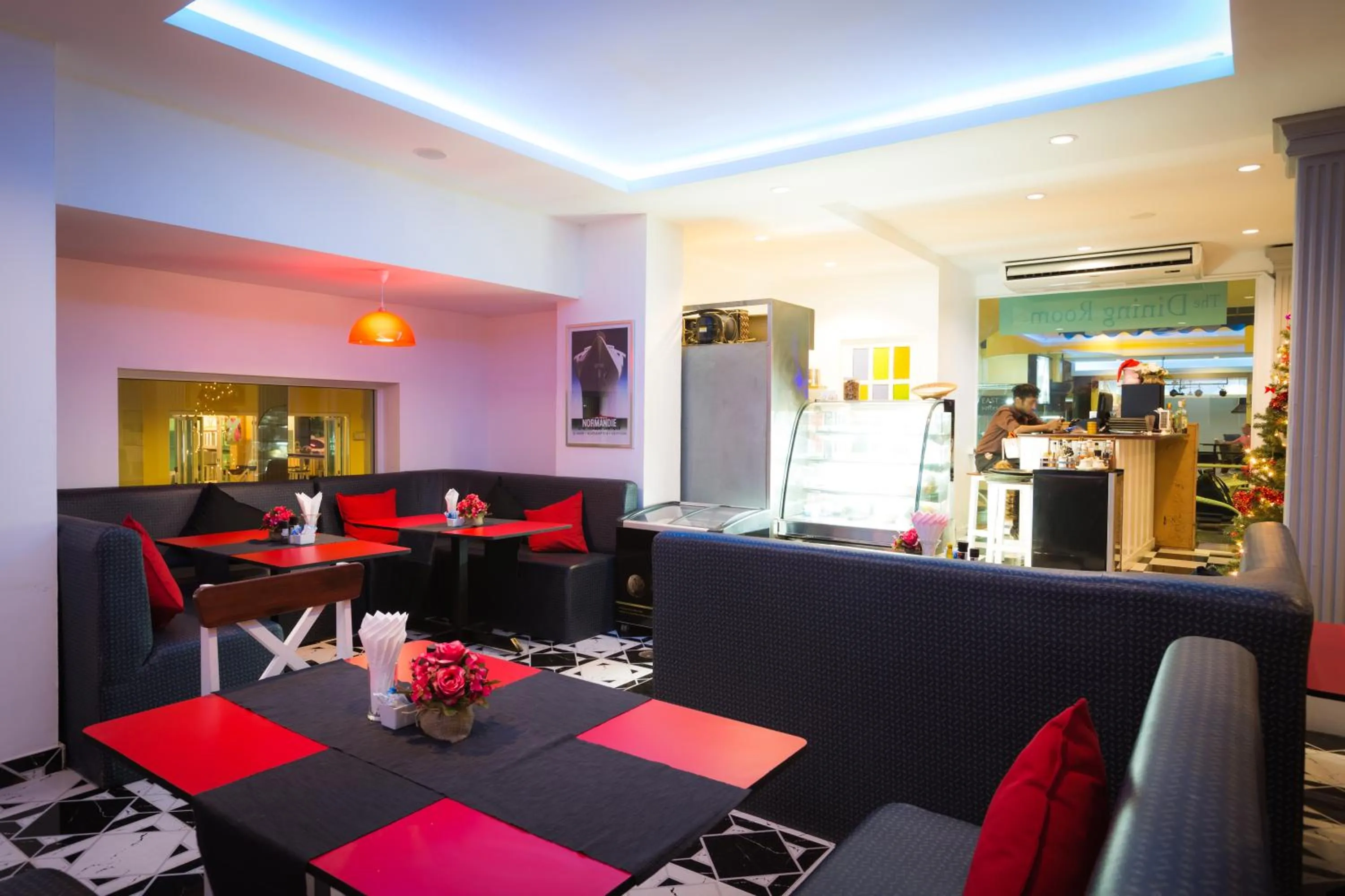 Restaurant/places to eat in Zing Resort & Spa