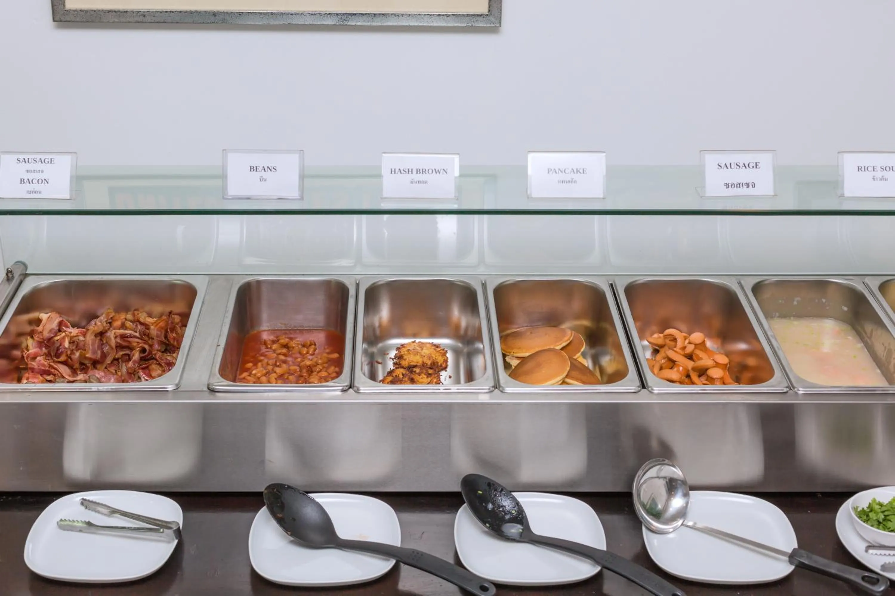 Meals in Zing Resort & Spa