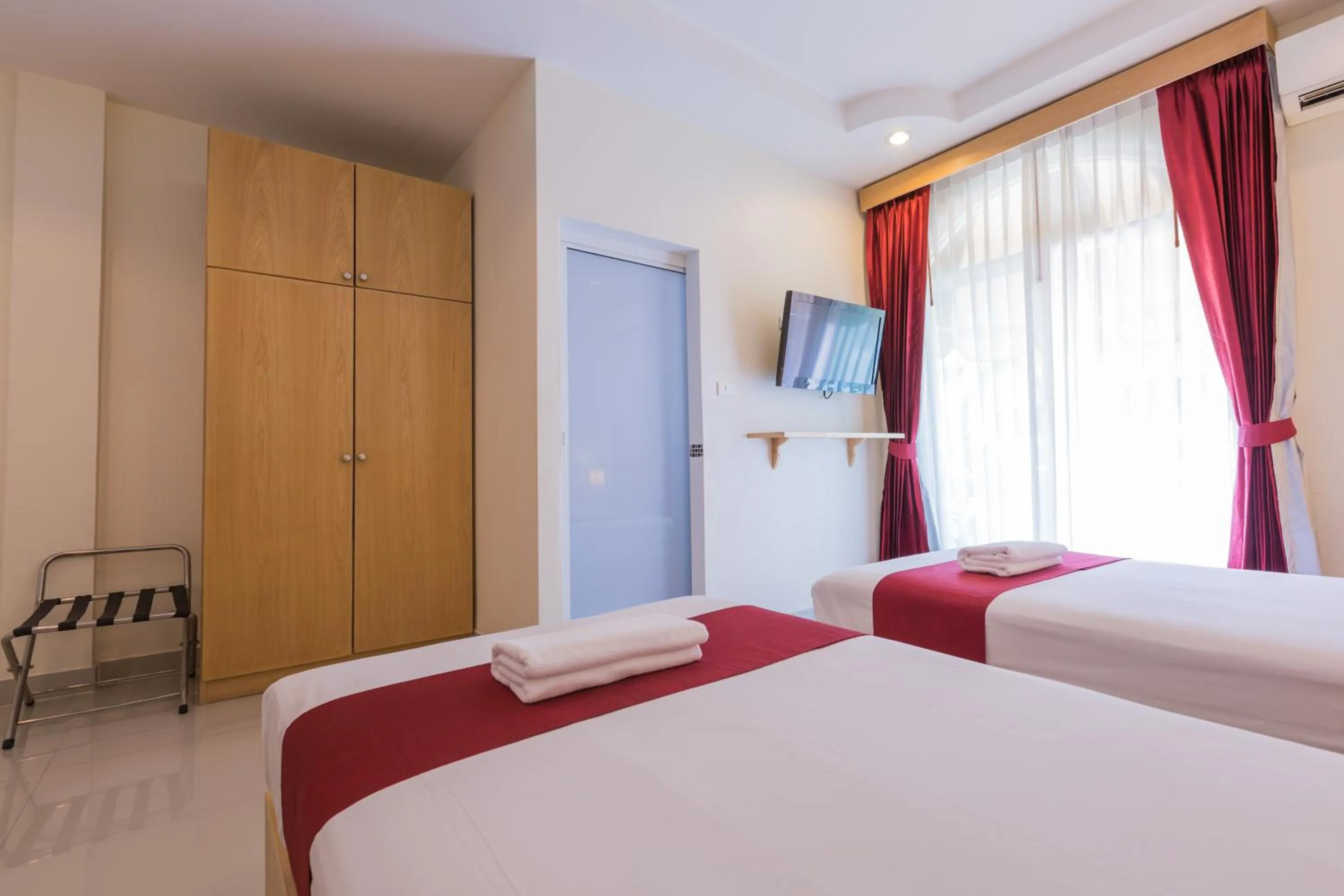 Bedroom, Bed in Zing Resort & Spa