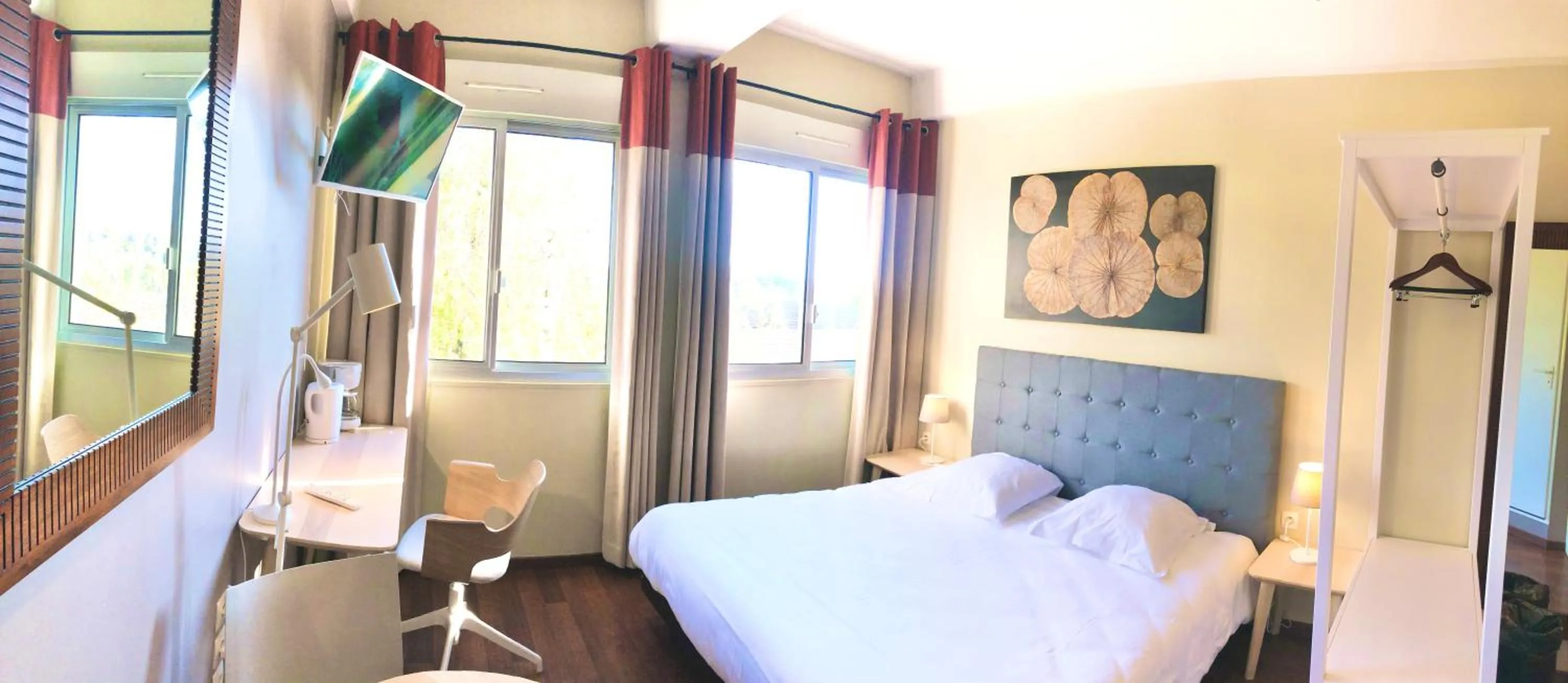 Bedroom, Bed in Villa Rambouillet