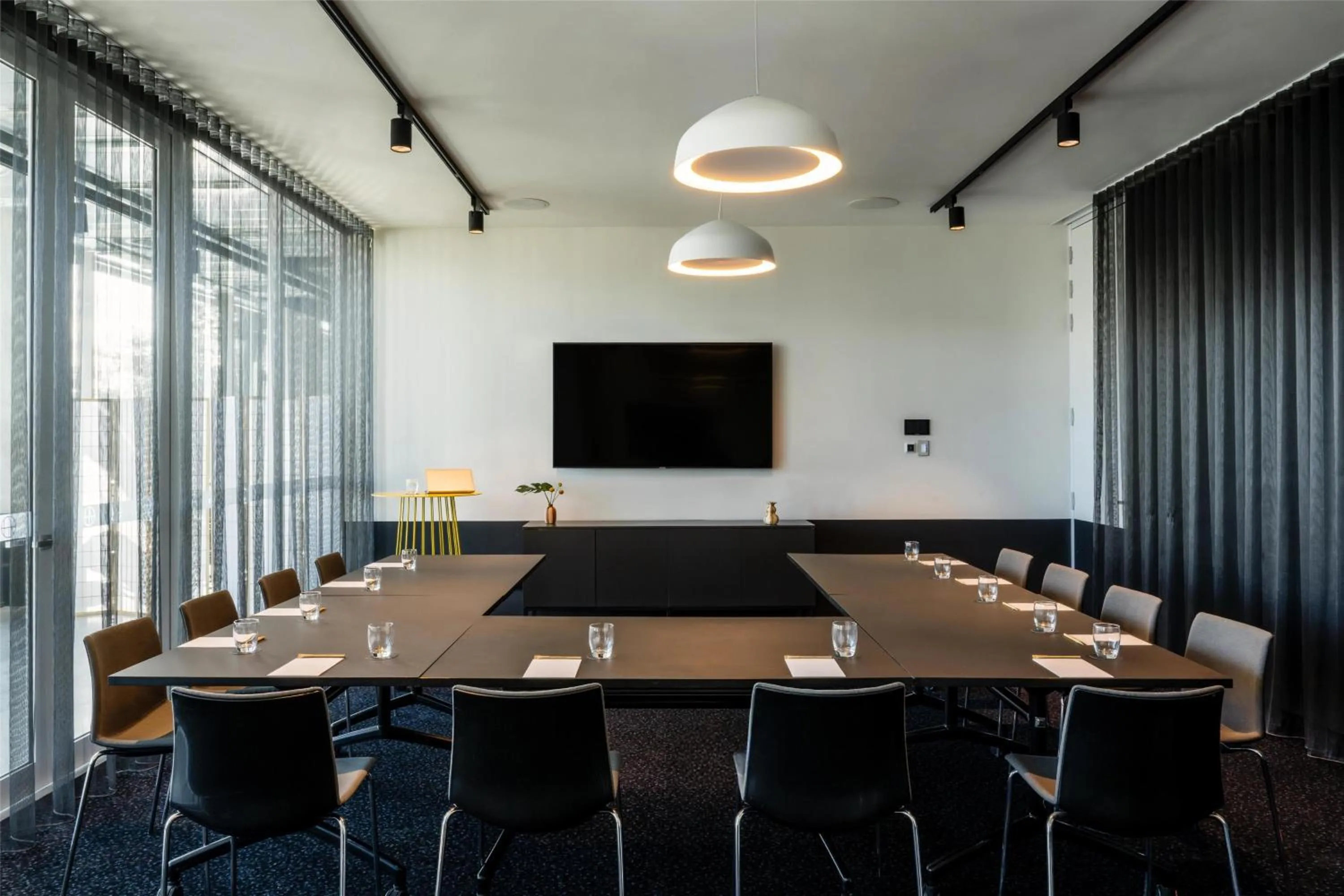 Meeting/conference room in Atura Adelaide Airport
