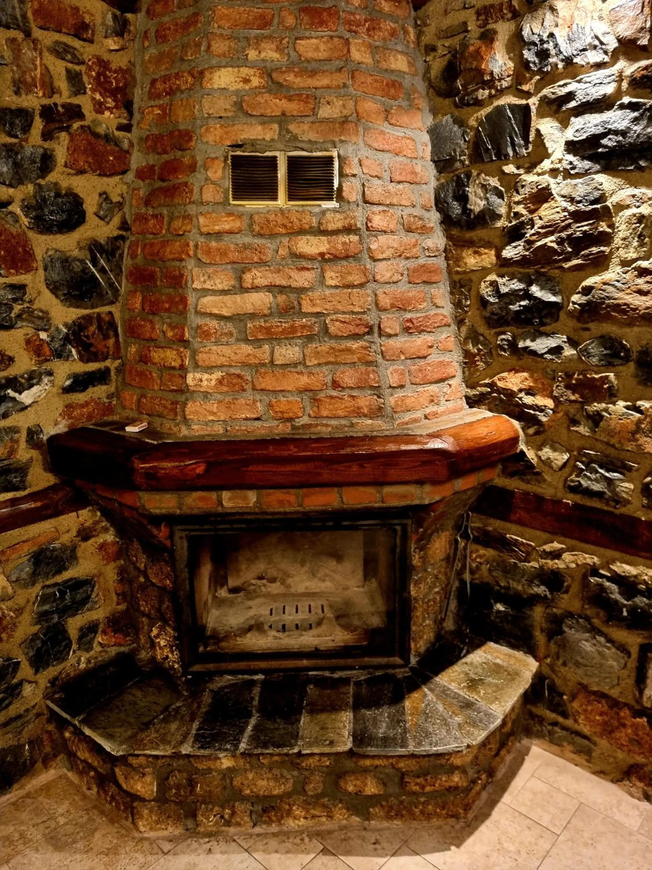 flat iron in Hotels Voras