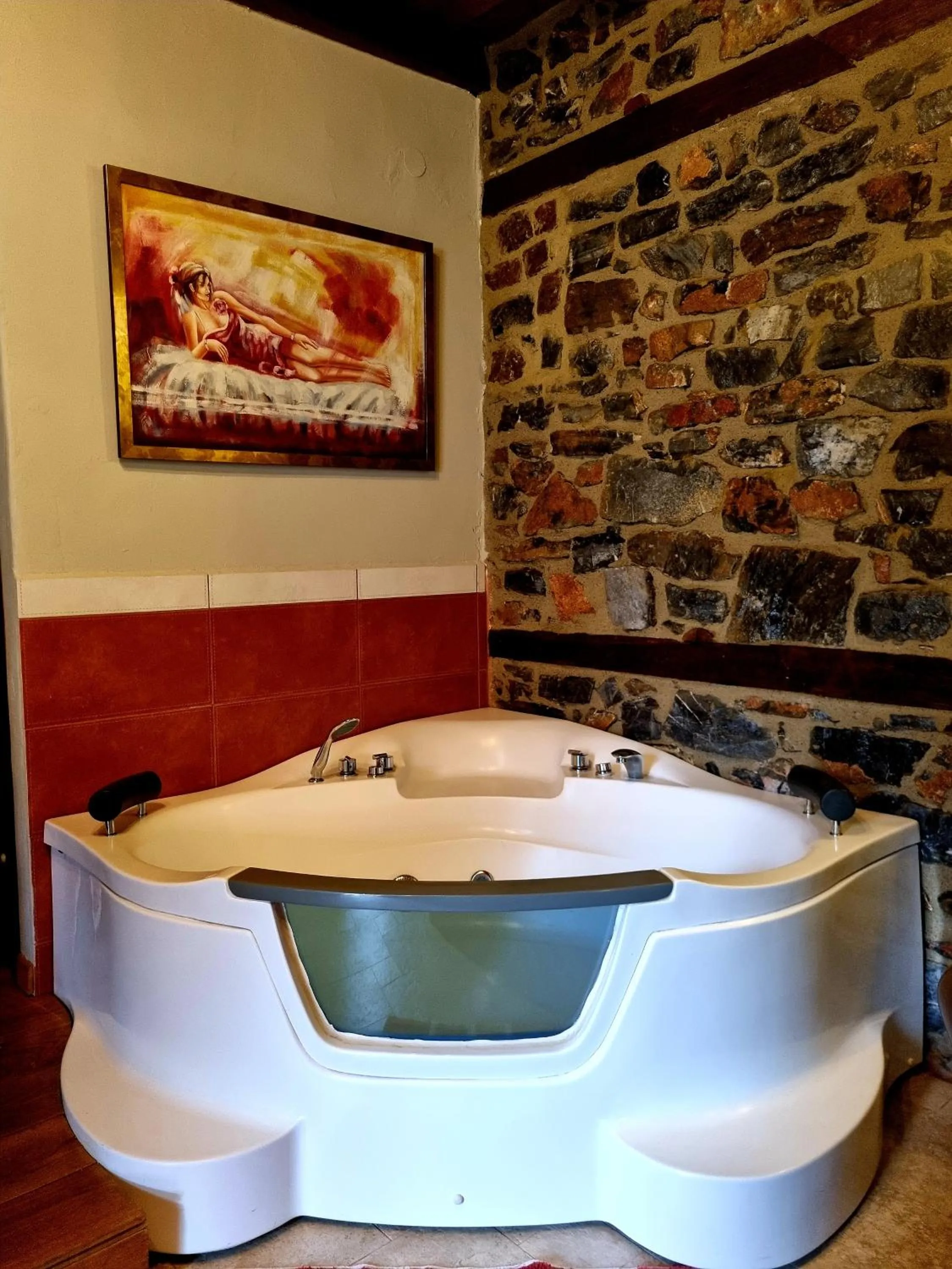 Property building in Hotels Voras