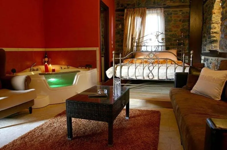 Photo of the whole room, Bed in Hotels Voras