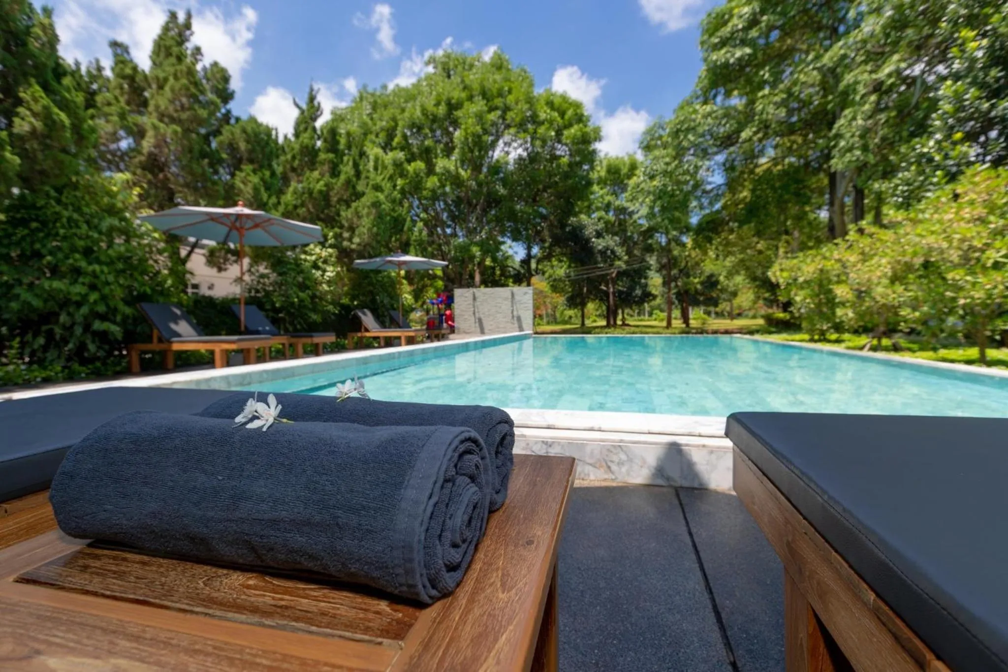 Swimming pool in Diamond Hill Resort