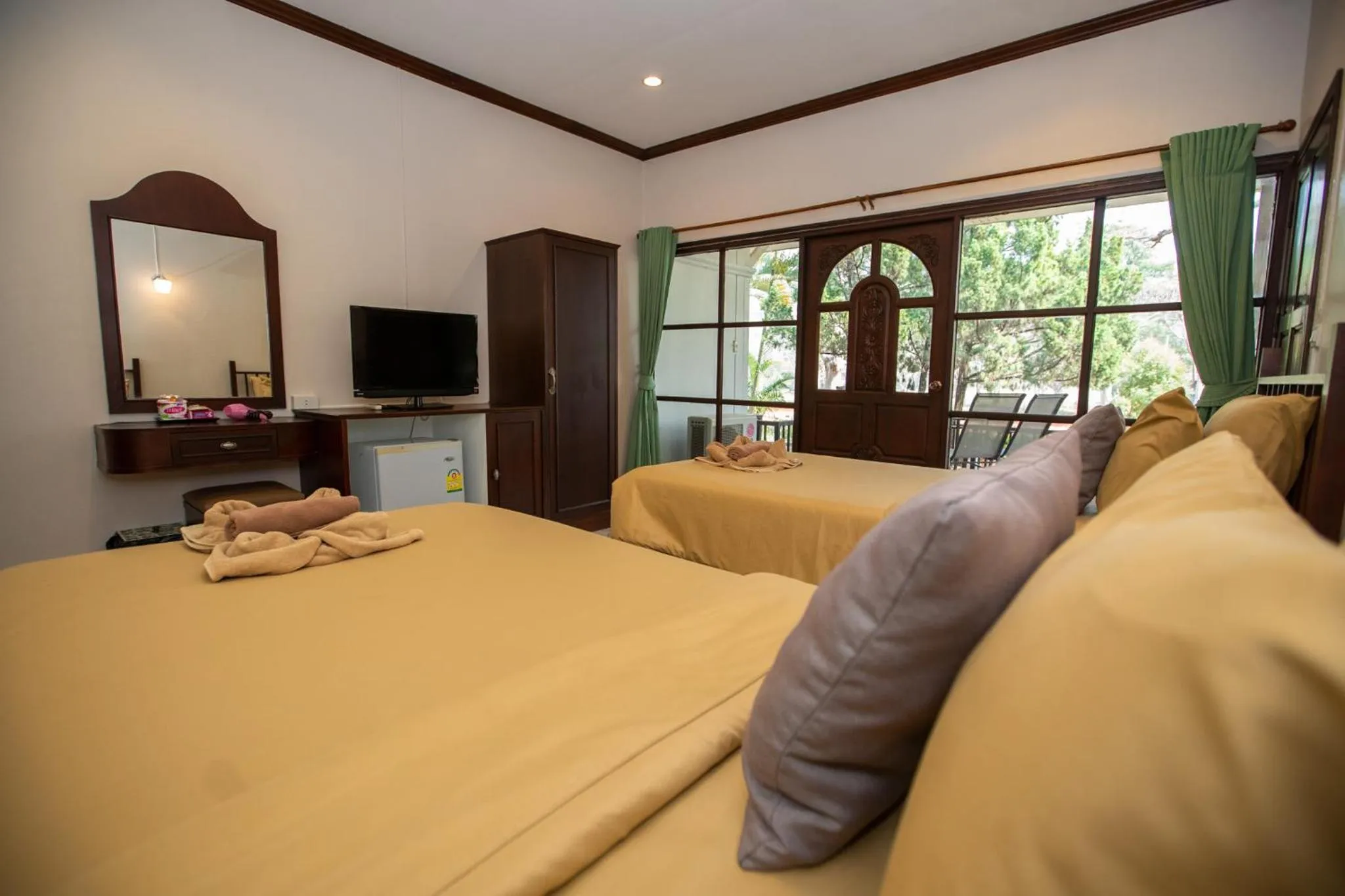 Bedroom, Bed in Diamond Hill Resort
