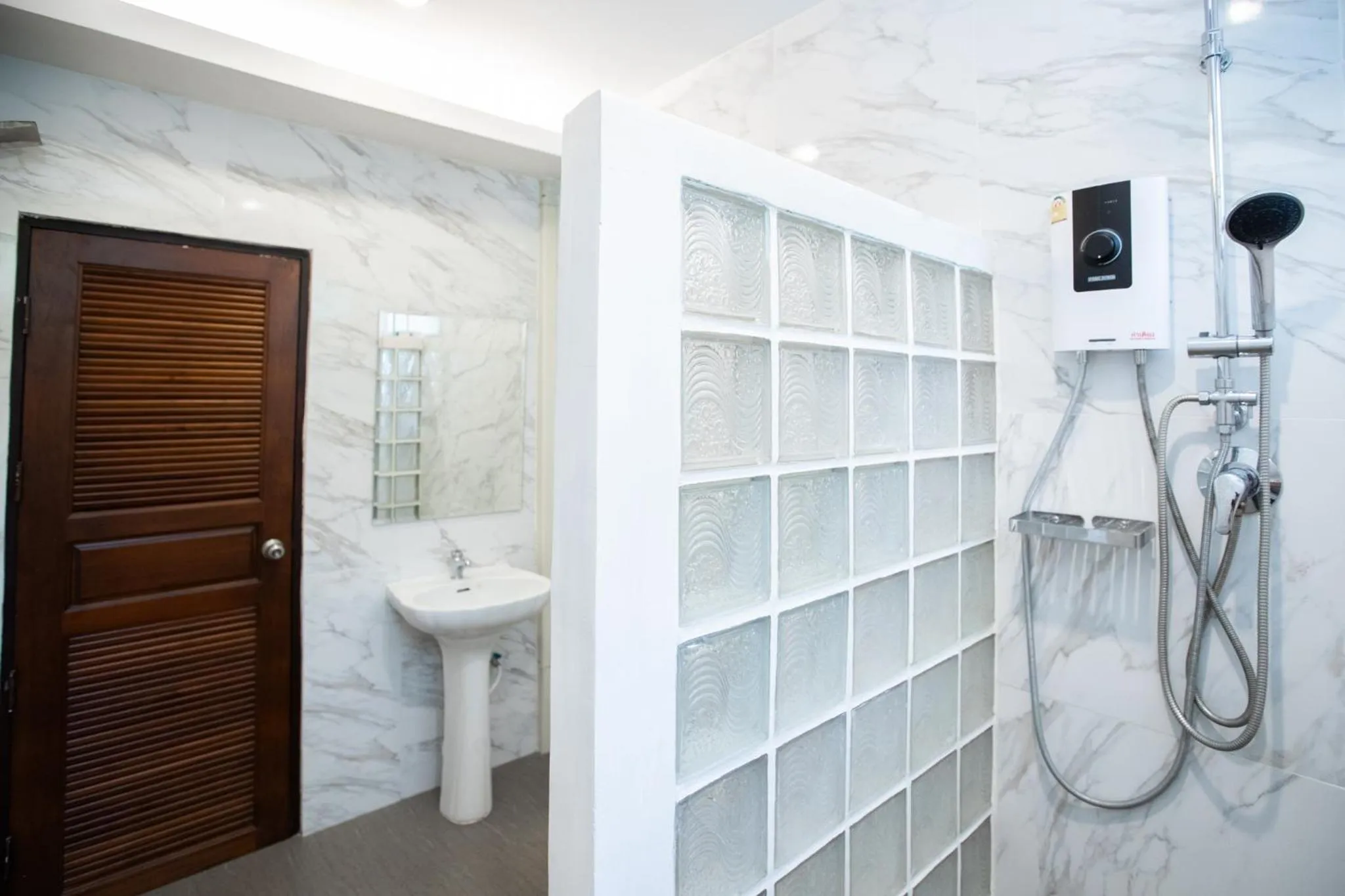 Bathroom in Diamond Hill Resort