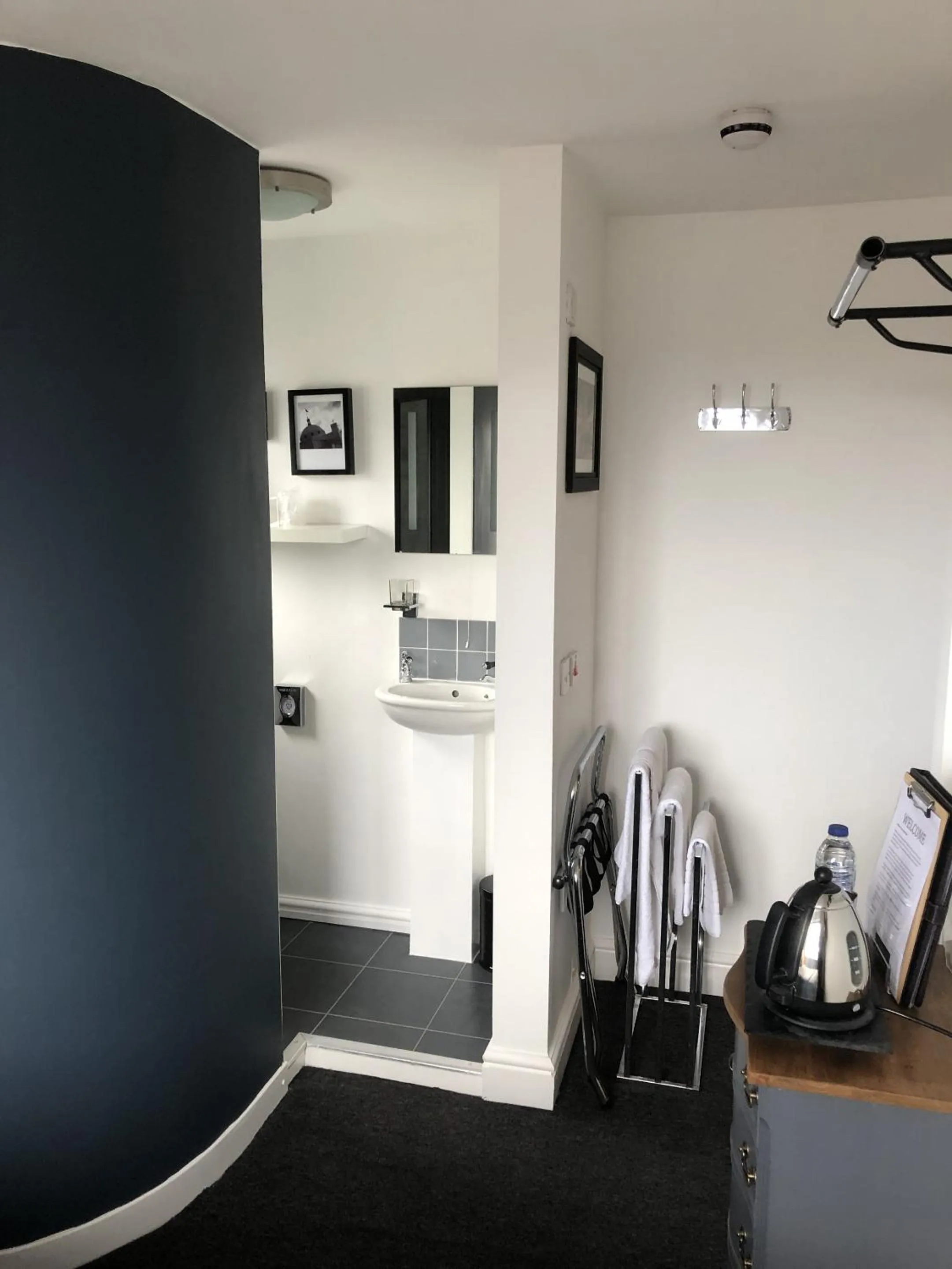 Bathroom in The Metropolitan Guest House