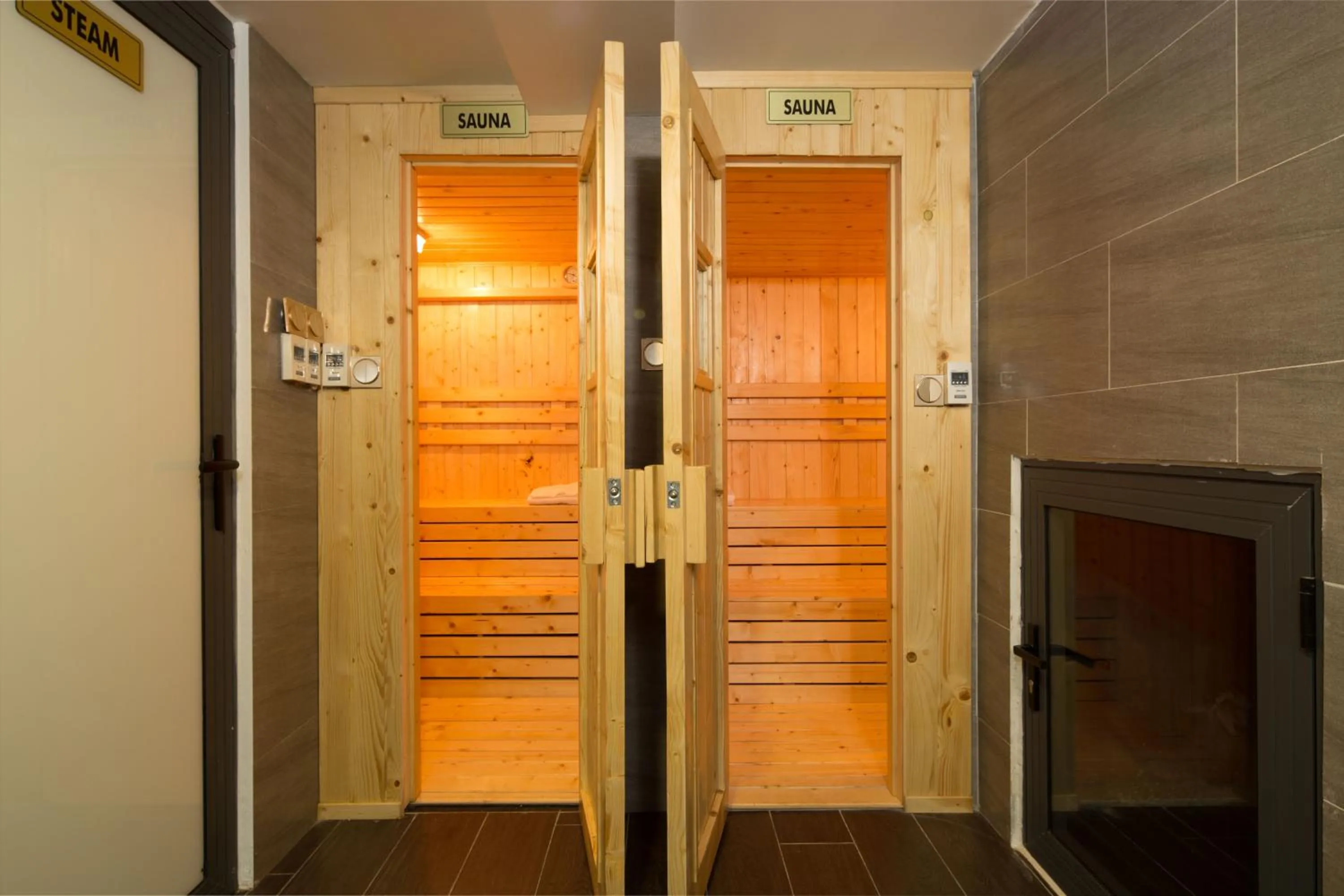 Sauna in Aria Grand Hotel & Spa