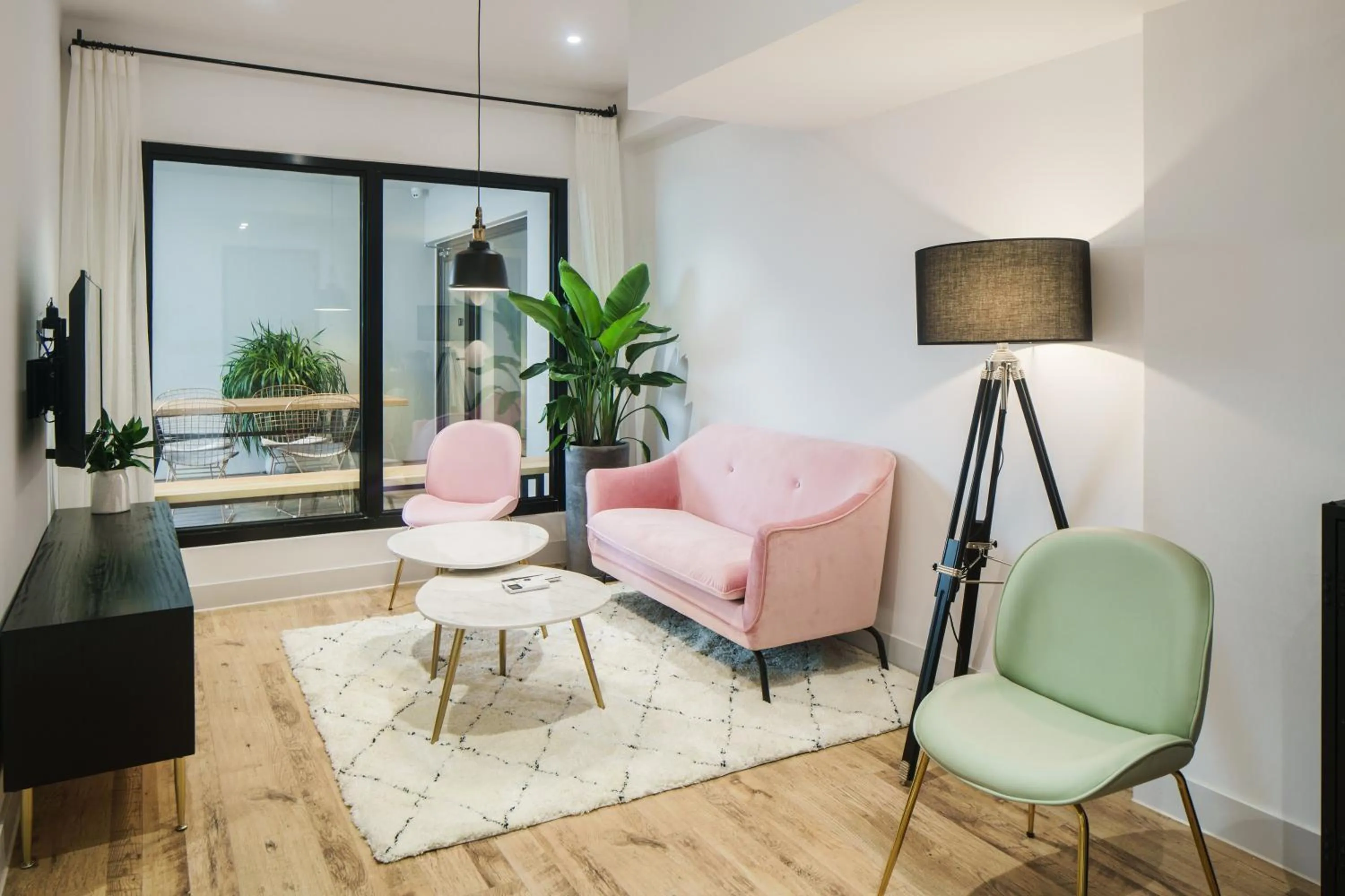 Communal lounge/ TV room in Cendre Hotel (Lingering Garden and Tiger Hill)