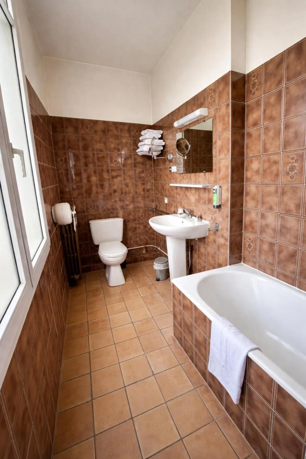 Logis - Hôtel du Nord et Restaurant La Table d'Elisa