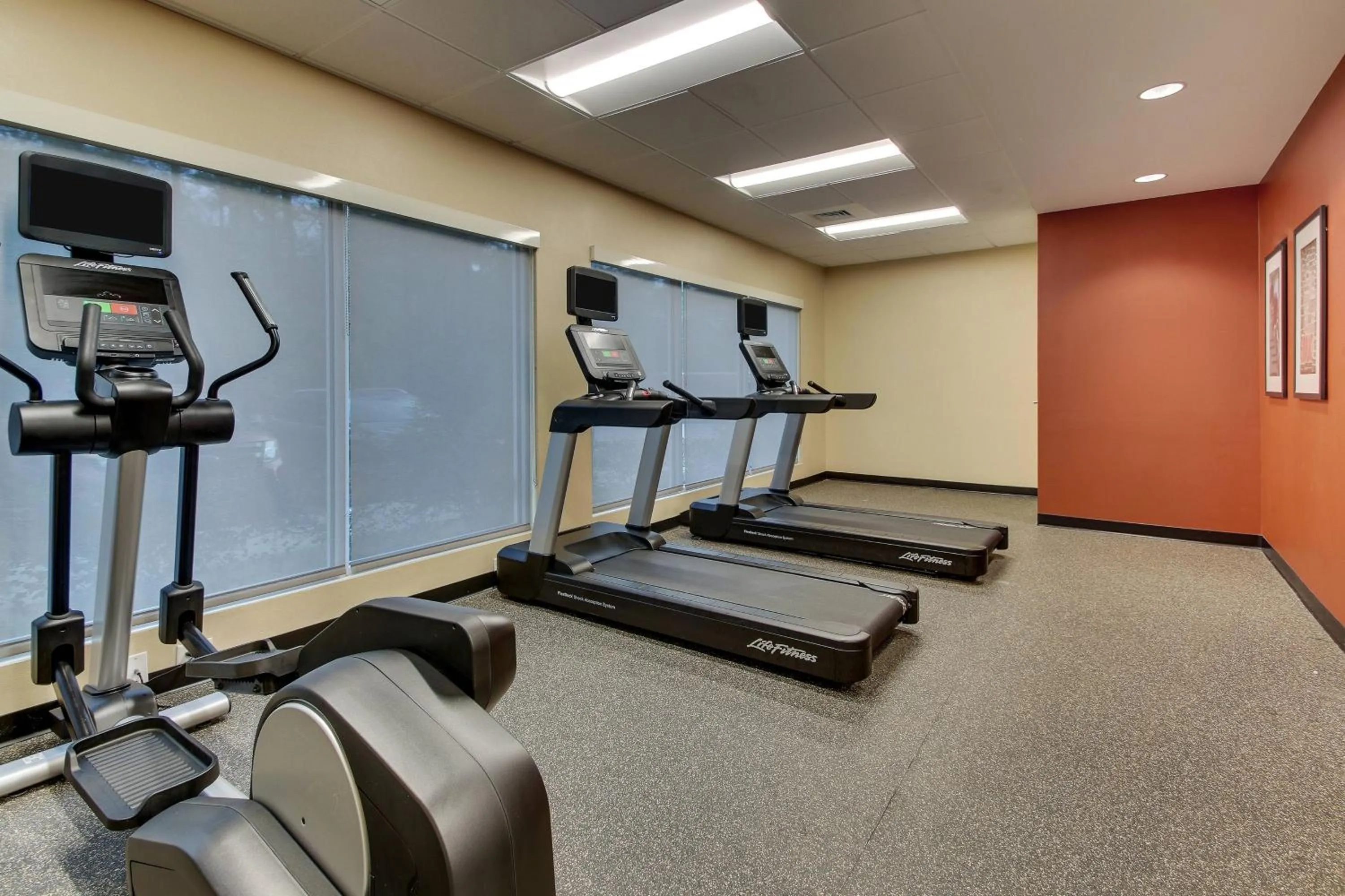 Fitness centre/facilities in TownePlace Suites by Marriott Mobile Saraland