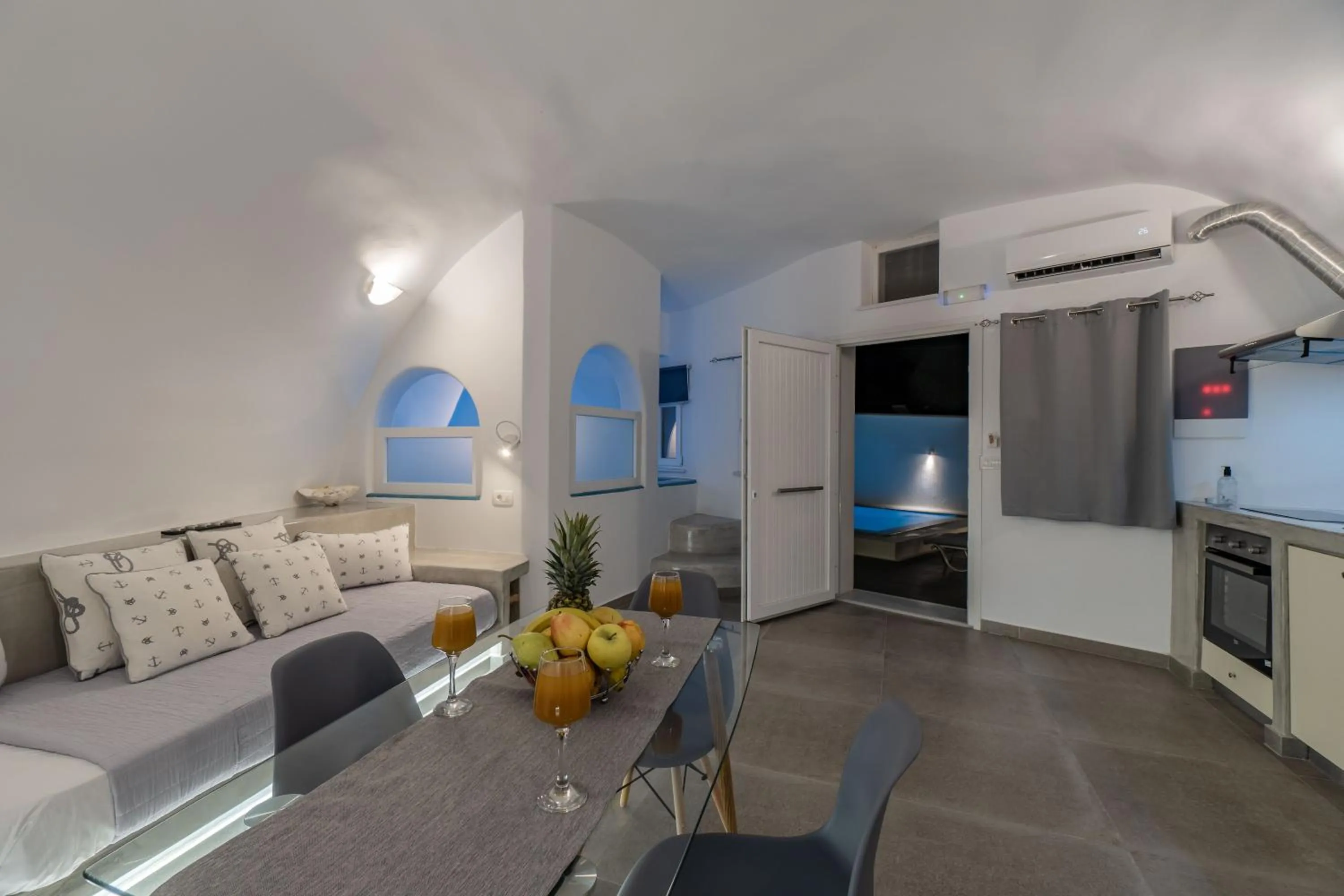 Coffee/tea facilities in Cally Cave House