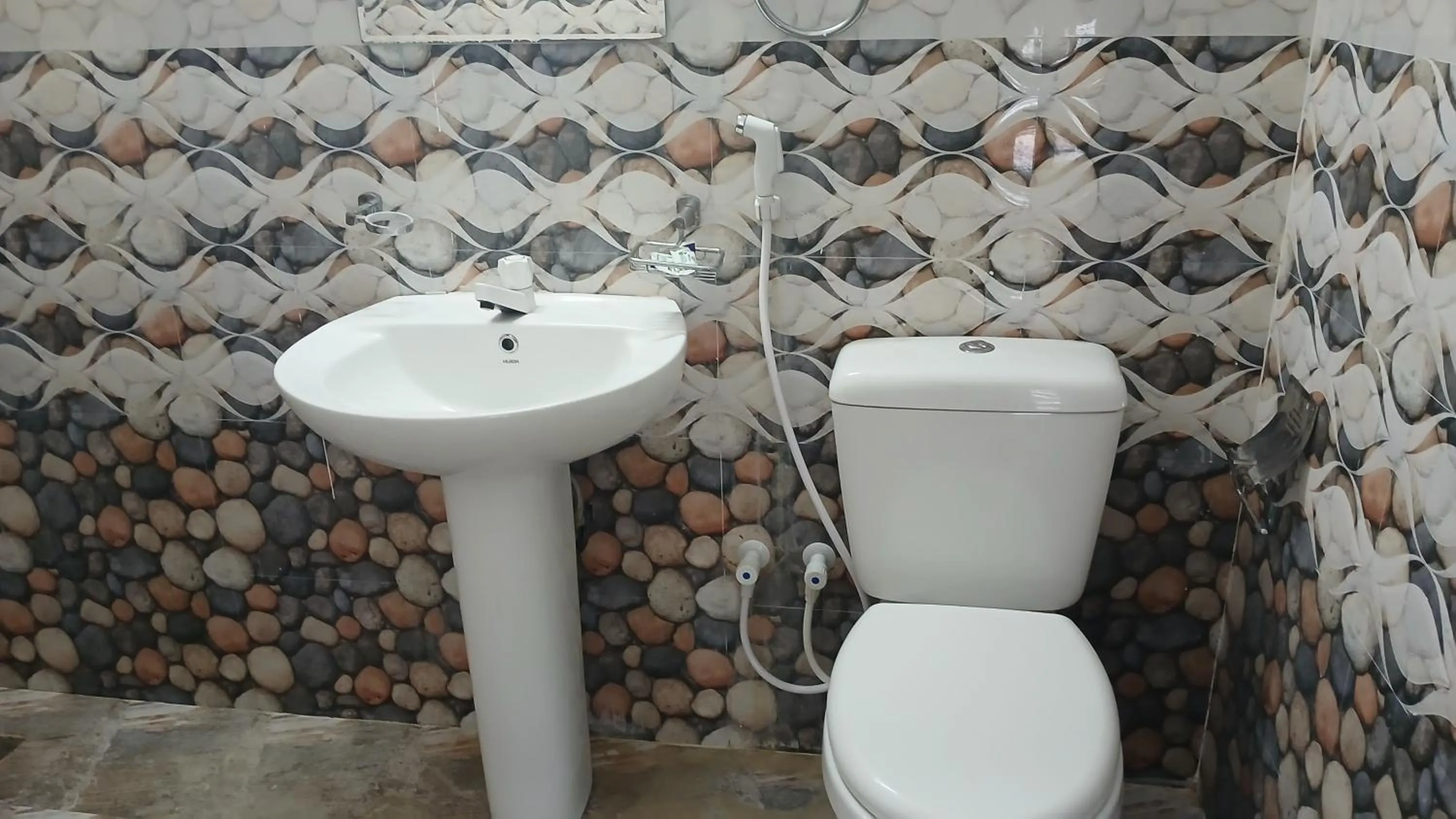 Toilet in Sunstar Nilaveli