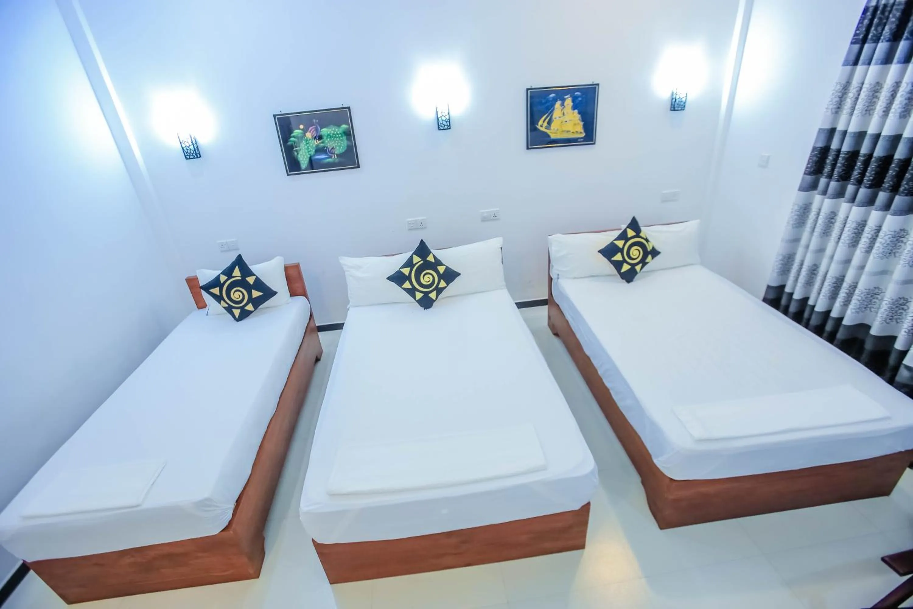 Bed in Sunstar Nilaveli