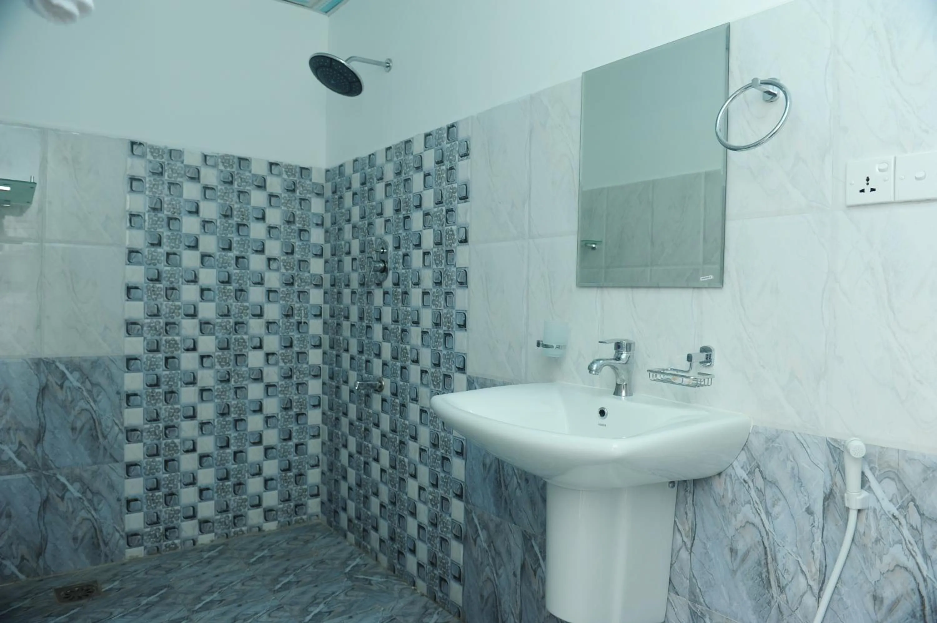 Bathroom in Sunstar Nilaveli