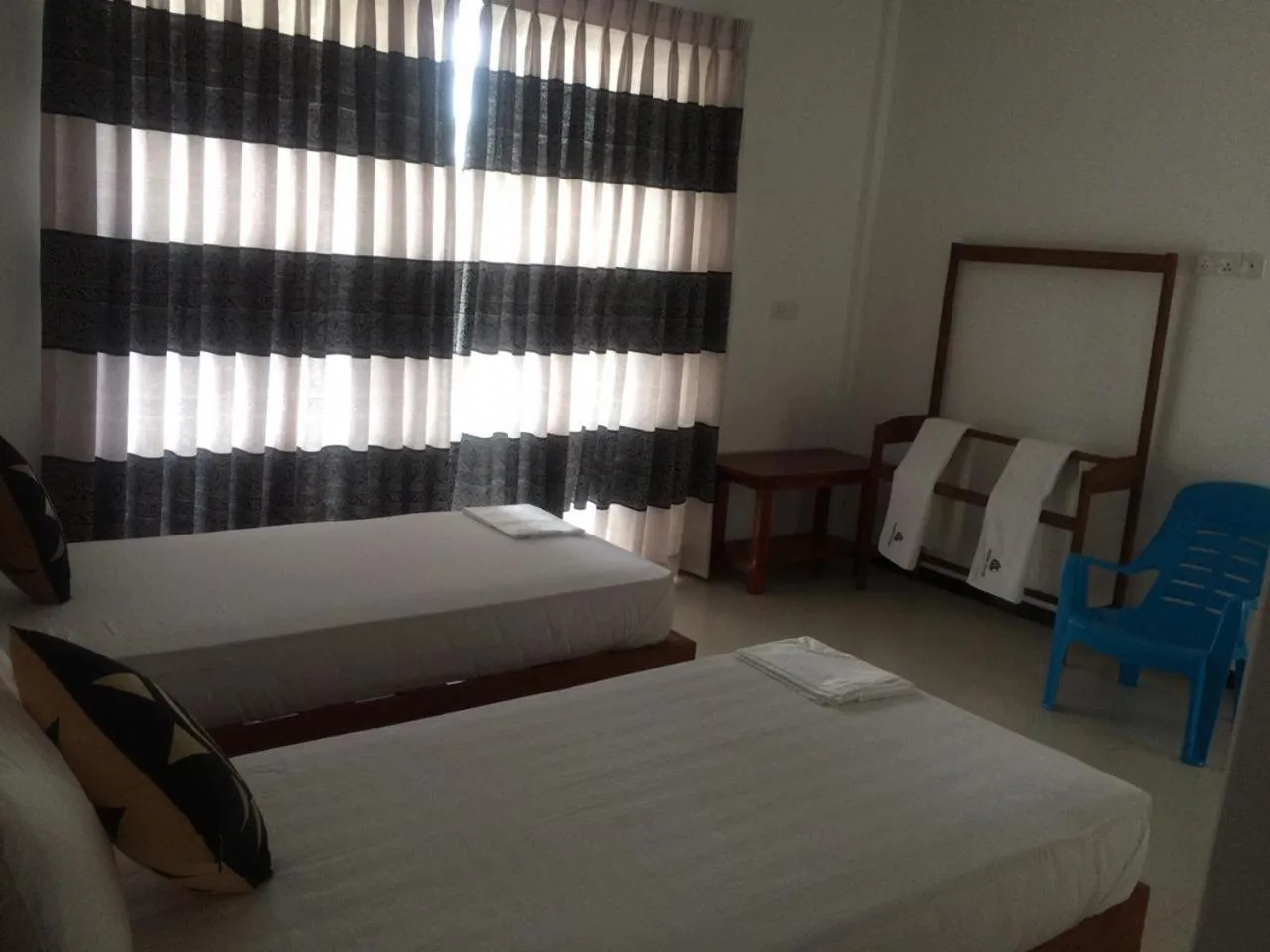 Bed in Sunstar Nilaveli