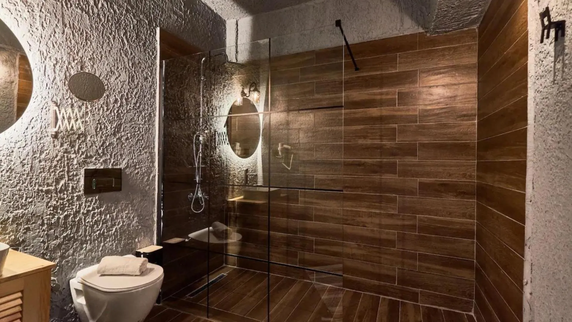 Bathroom in Azuu Boutique Hotel