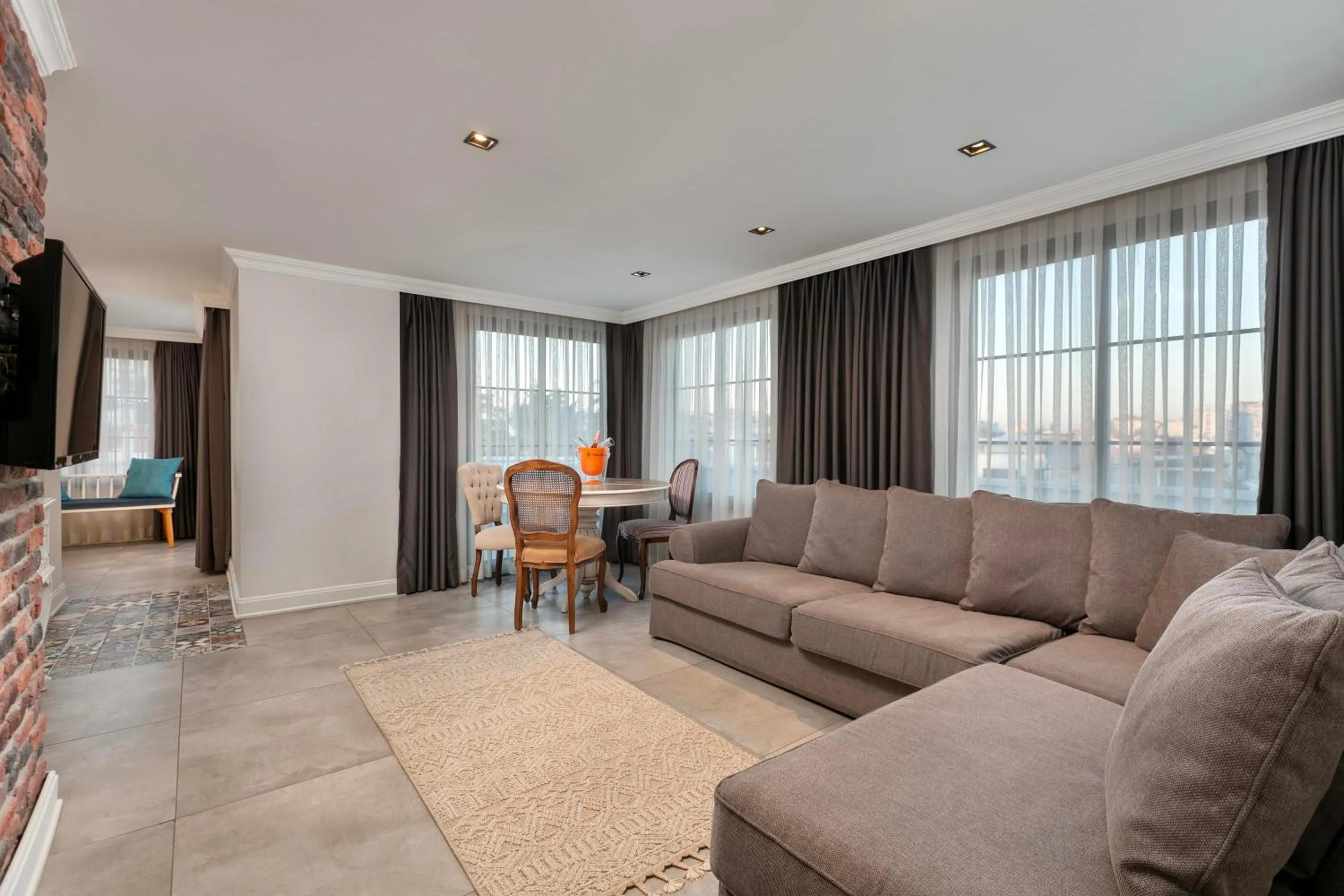 Living room in Azuu Boutique Hotel