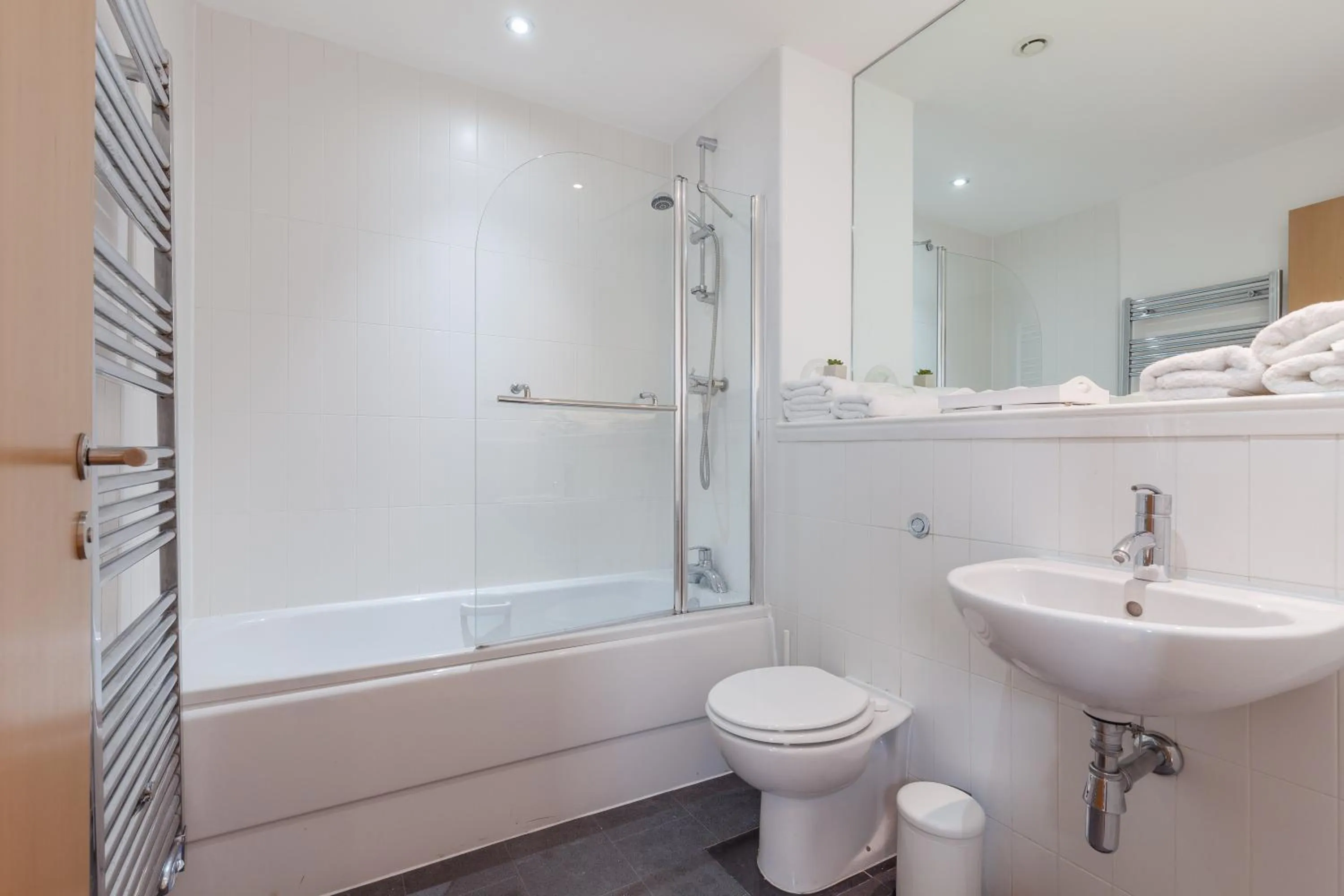 Bathroom in Stylish Penthouse Suite