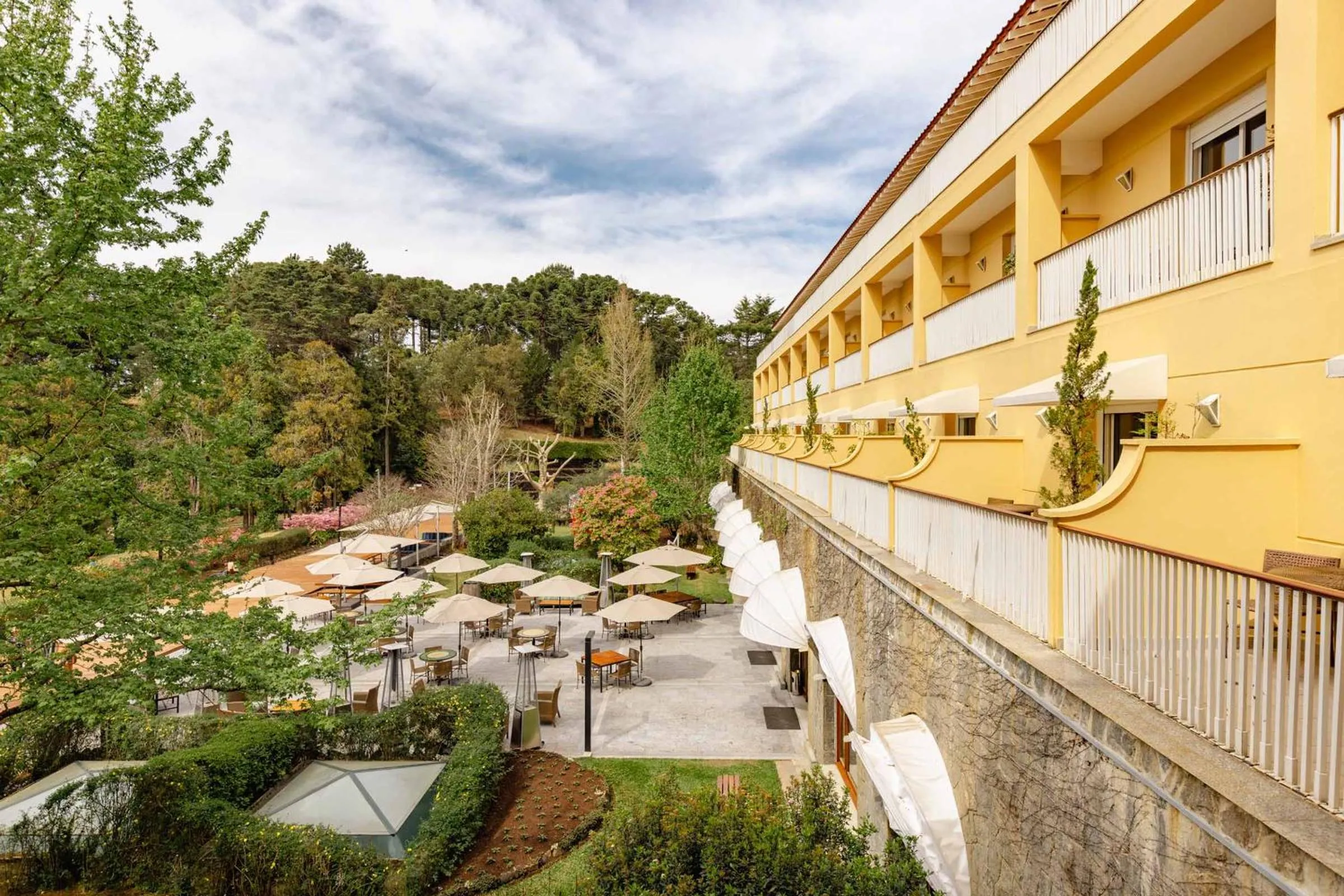 Triple Room with Balcony in Grande Hotel Campos do Jordao