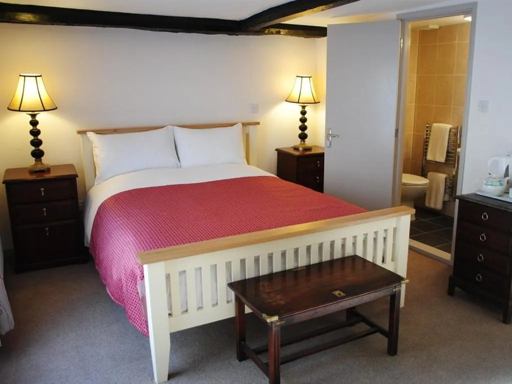 Bedroom, Bed in The Blenheim Buttery