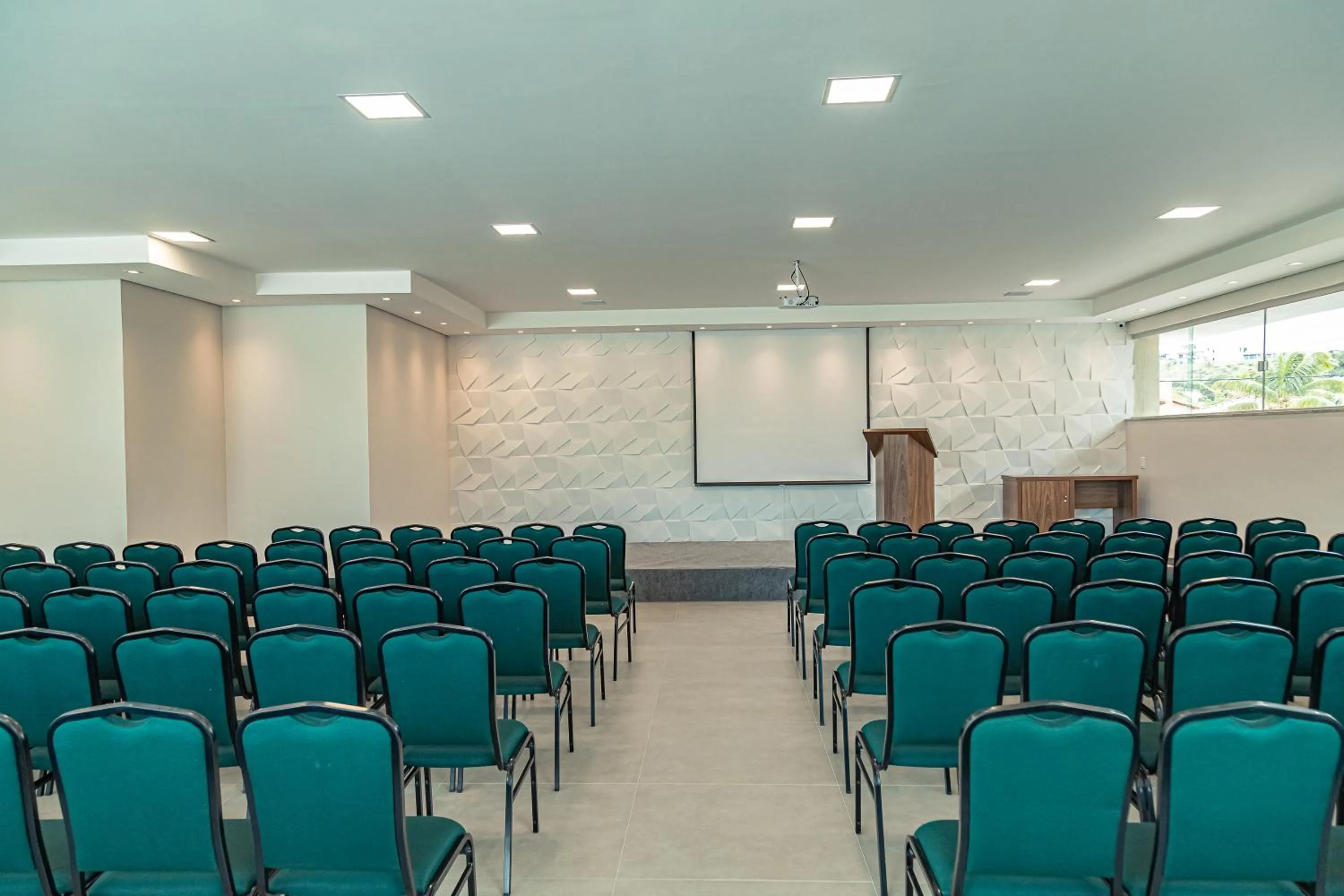 Meeting/conference room in Vitoria Regia Praia Hotel