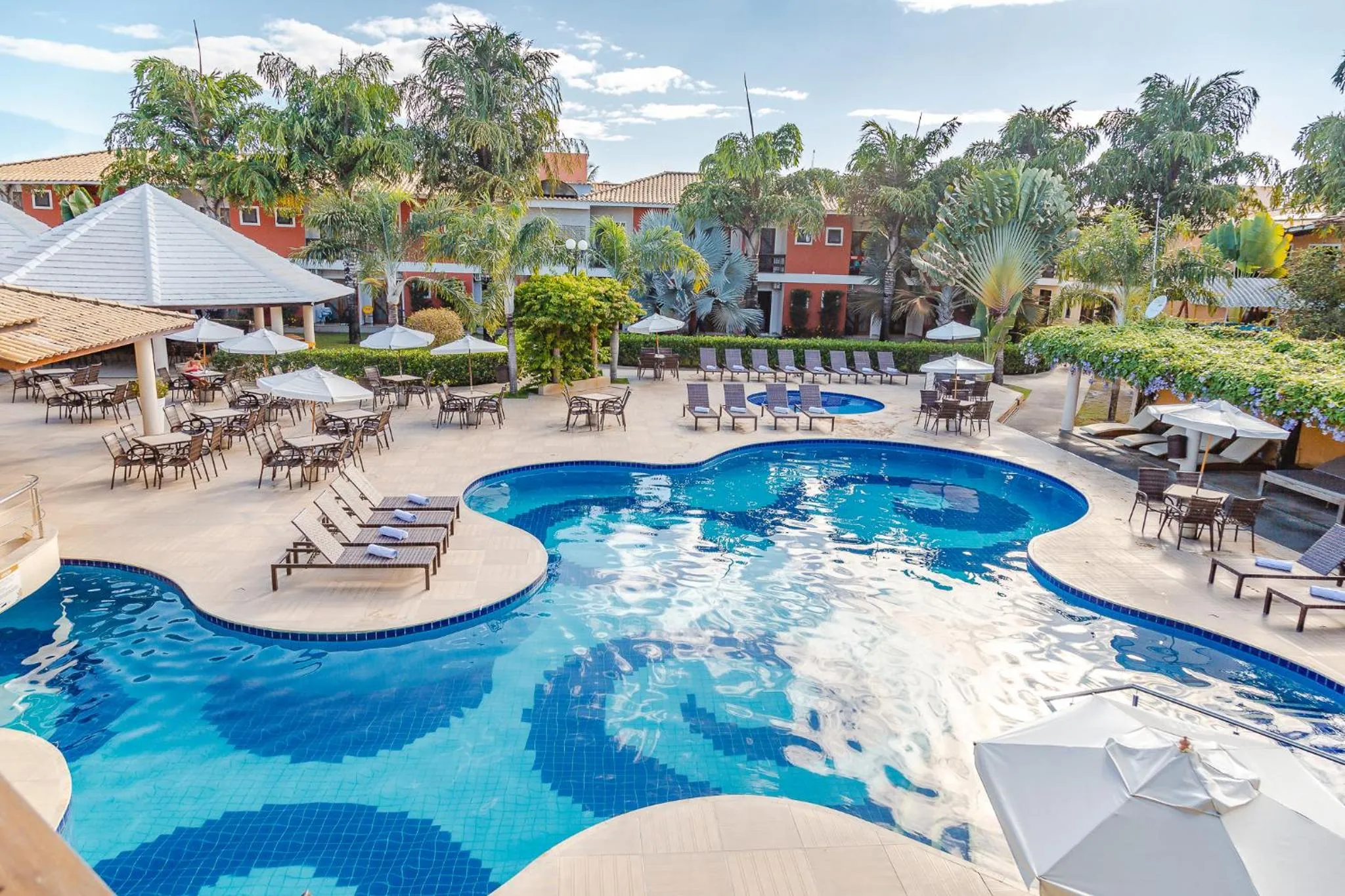 Swimming pool in Vitoria Regia Praia Hotel