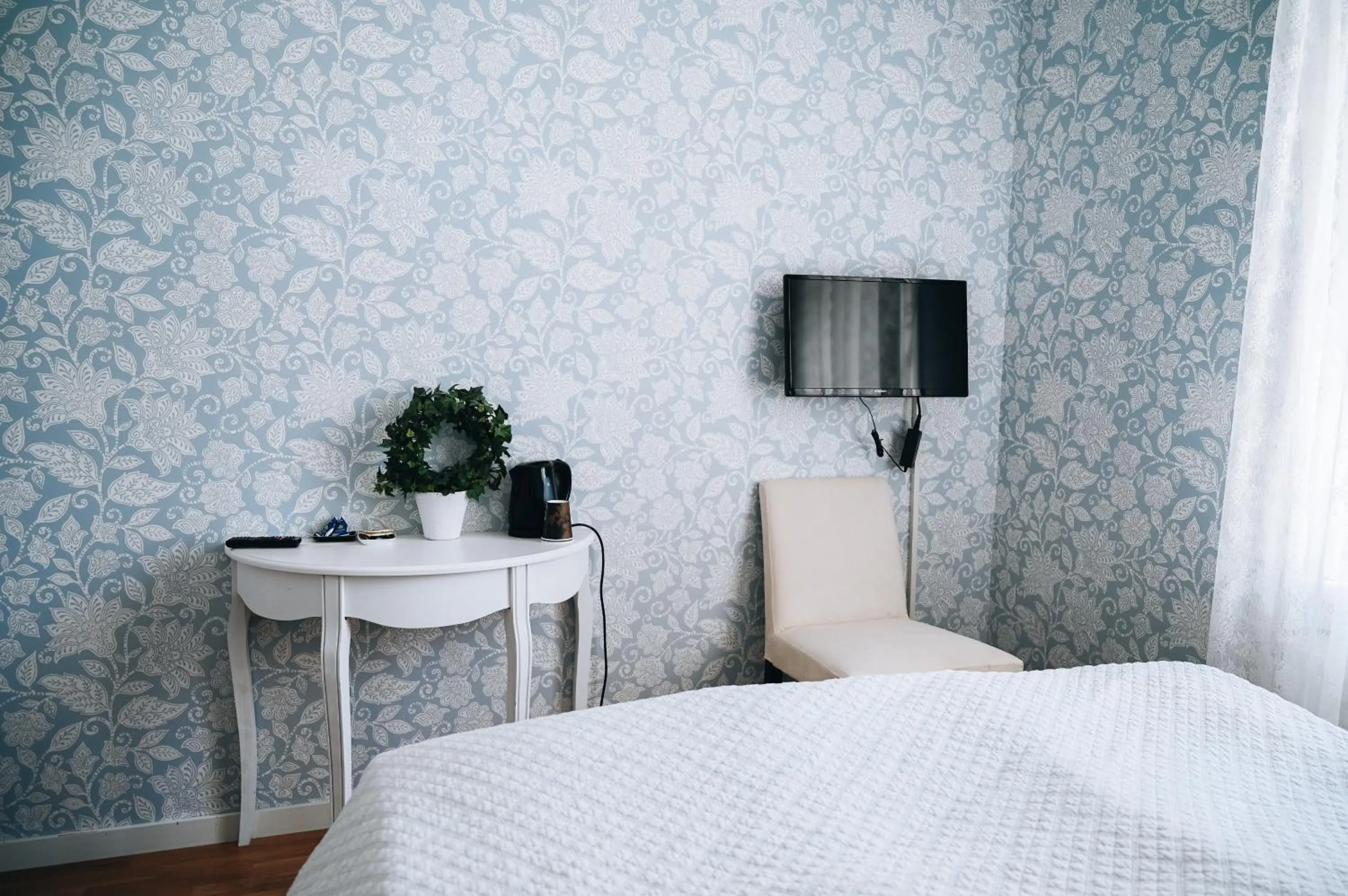 Bed in Nautic Hotell