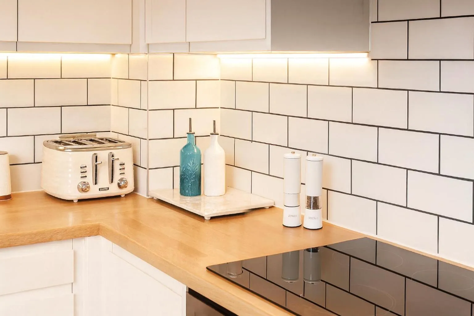 Kitchen or kitchenette in Edinburgh Aparthotel