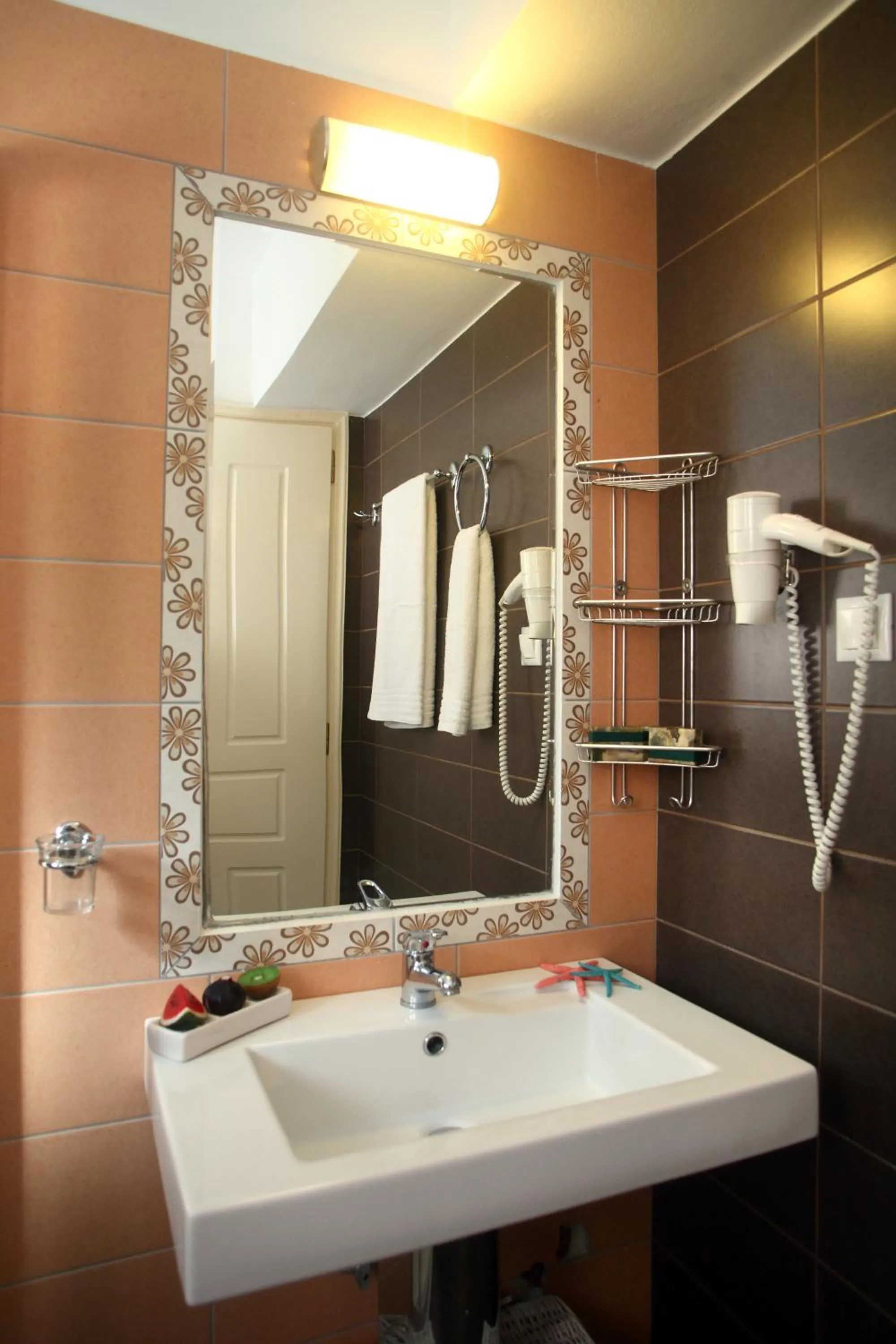 Bathroom in Anthias Garden