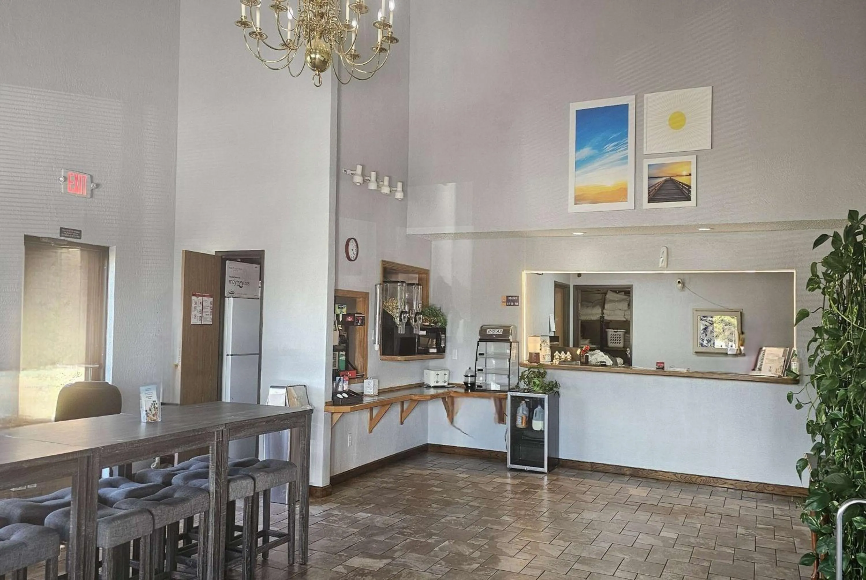 Lobby or reception in Days Inn by Wyndham Ozark Springfield